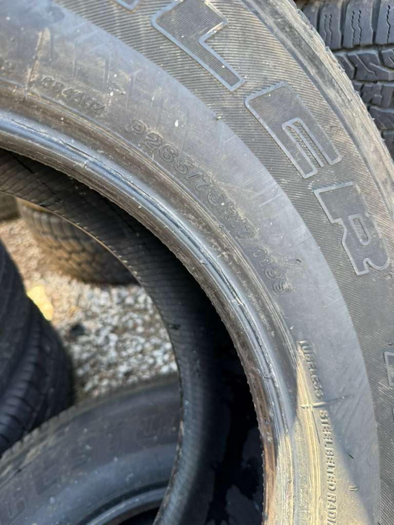 265/70R17 Pair (2 Used Tires) Bridgestone Dueler HT 684 2