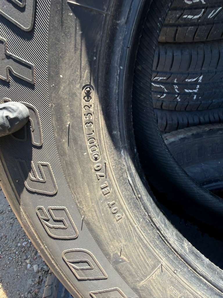 265/70R17 Pair (2 Used Tires) Bridgestone Dueler HT 684 2