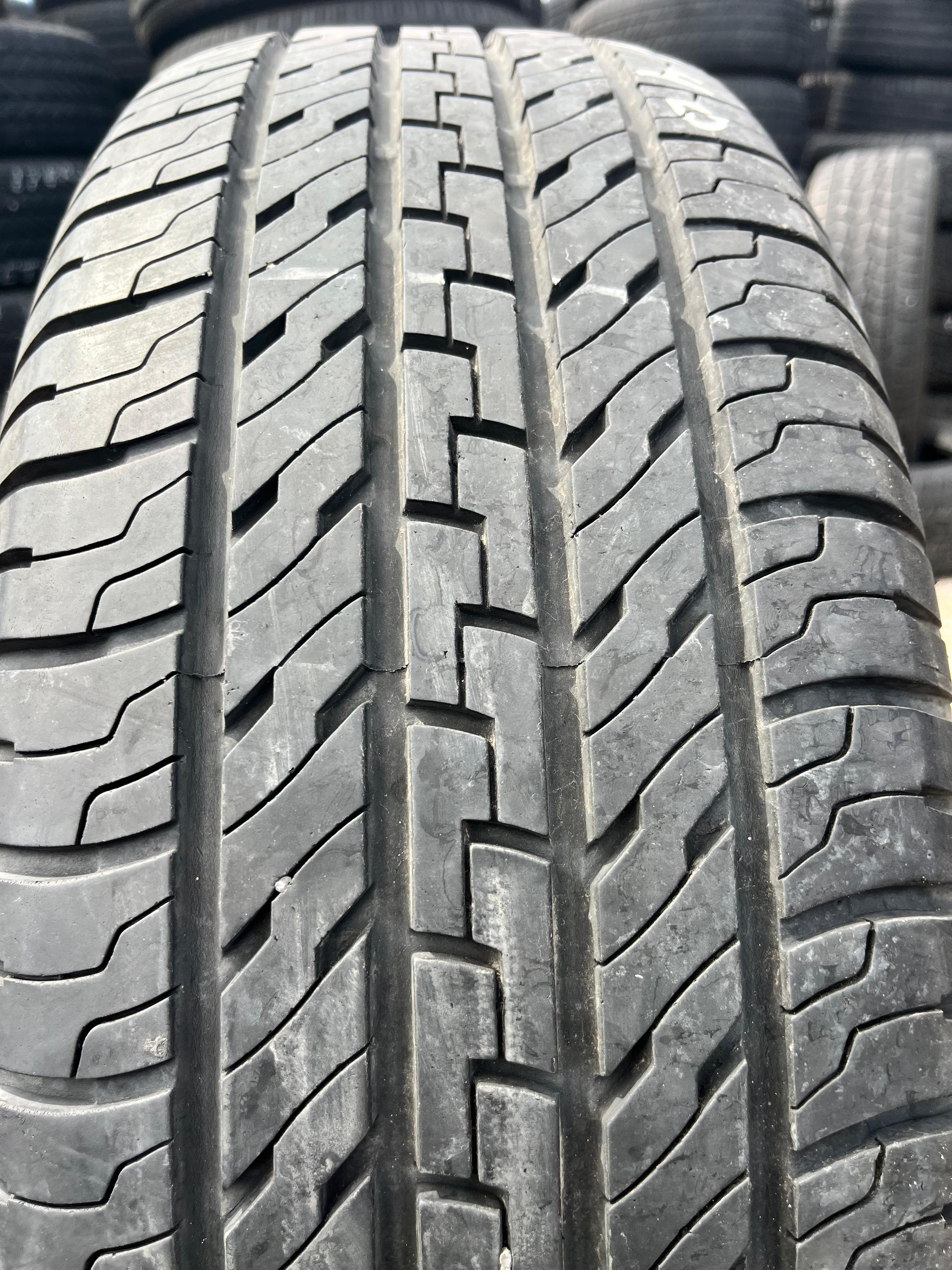 245/65R17 Pair (2 Used Tires) Dextero DHT2