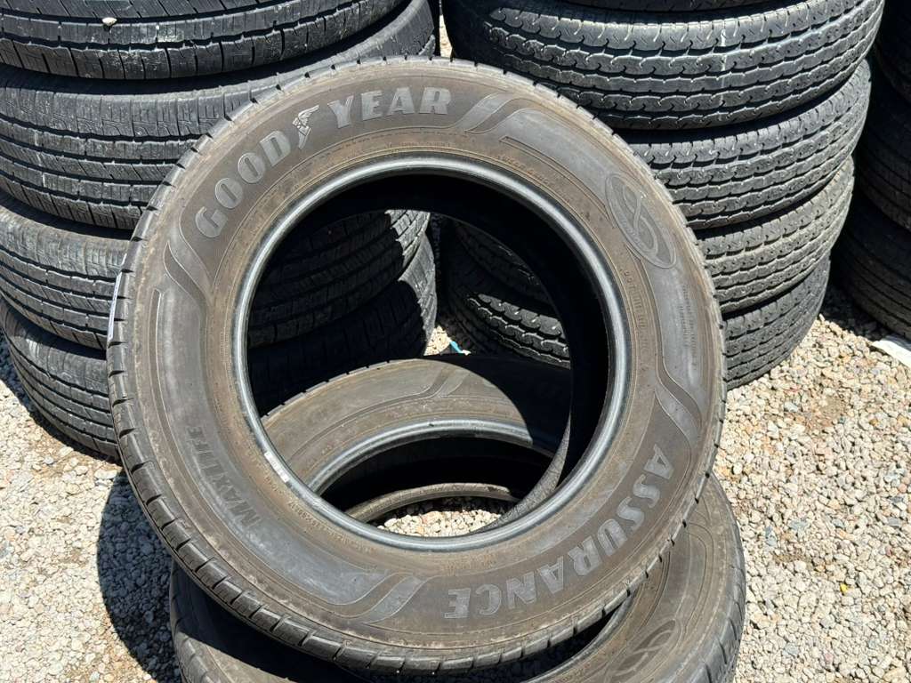 235/65R17 Pair (2 Used Tires) Goodyear Assurance