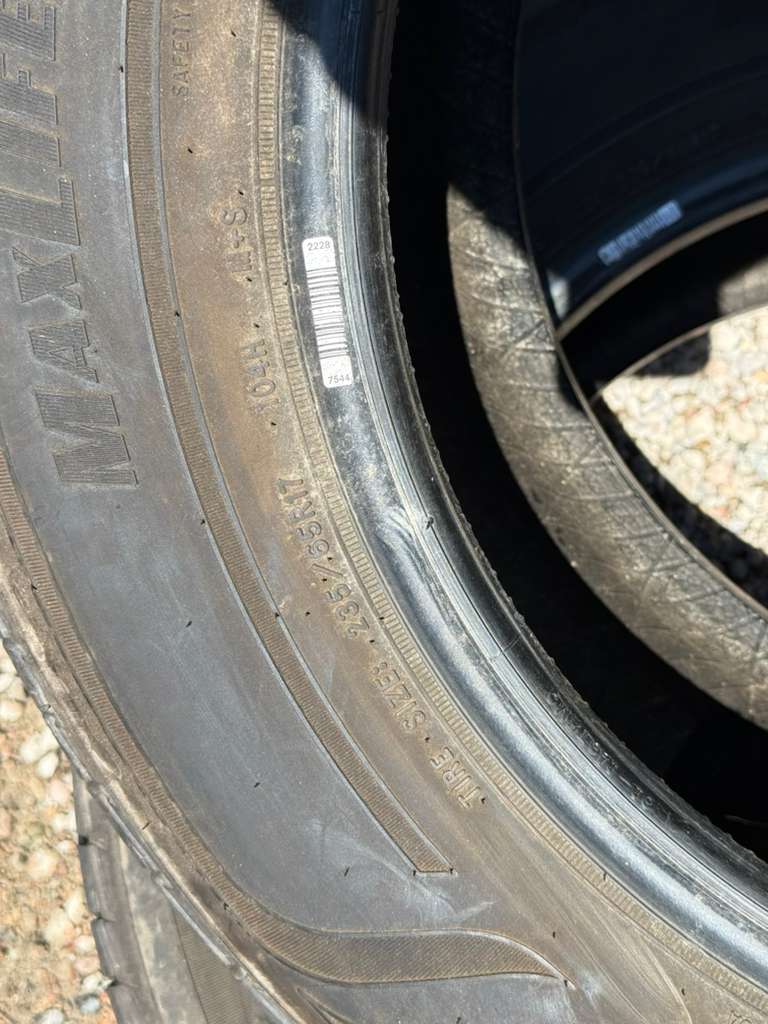 235/65R17 Pair (2 Used Tires) Goodyear Assurance