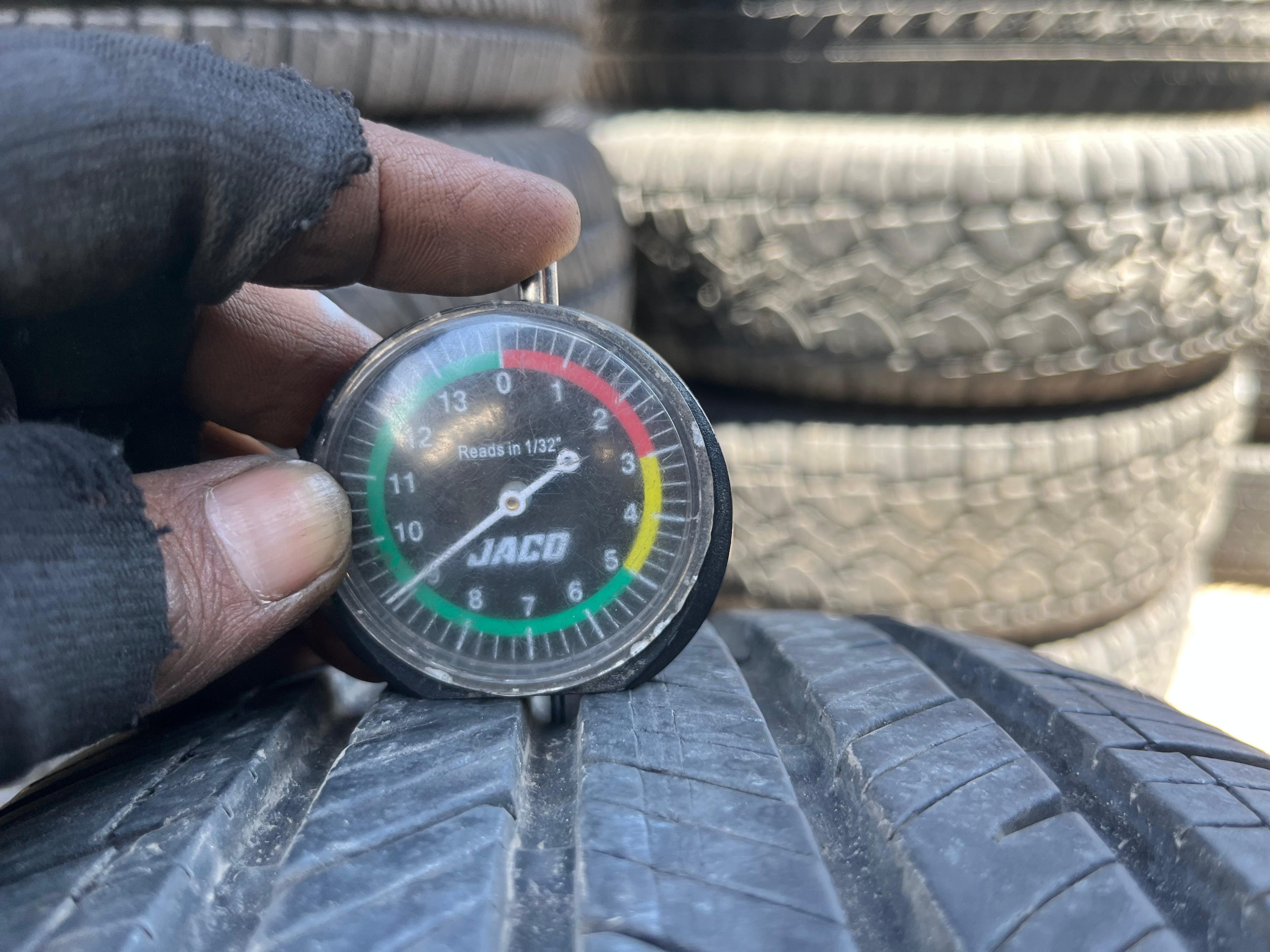 205/60R16 Pair (2 Used Tires) Caldera Tires Confidence