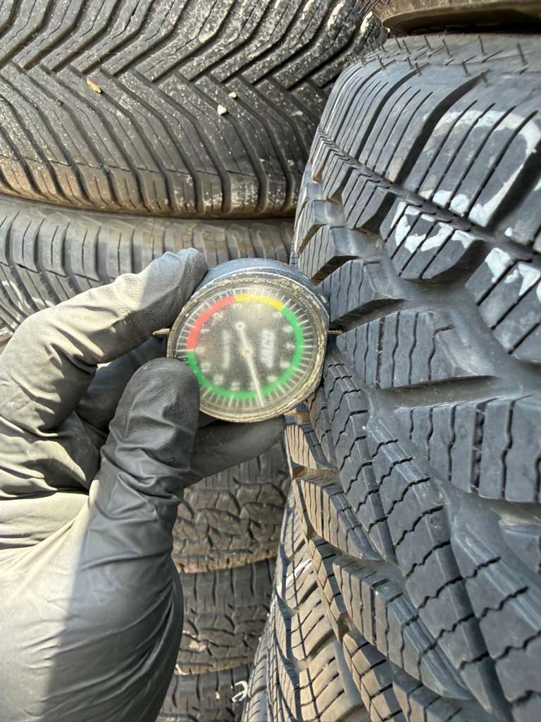 225/60R17 Set (4 Used Tires) Bridgestone WeatherPeak