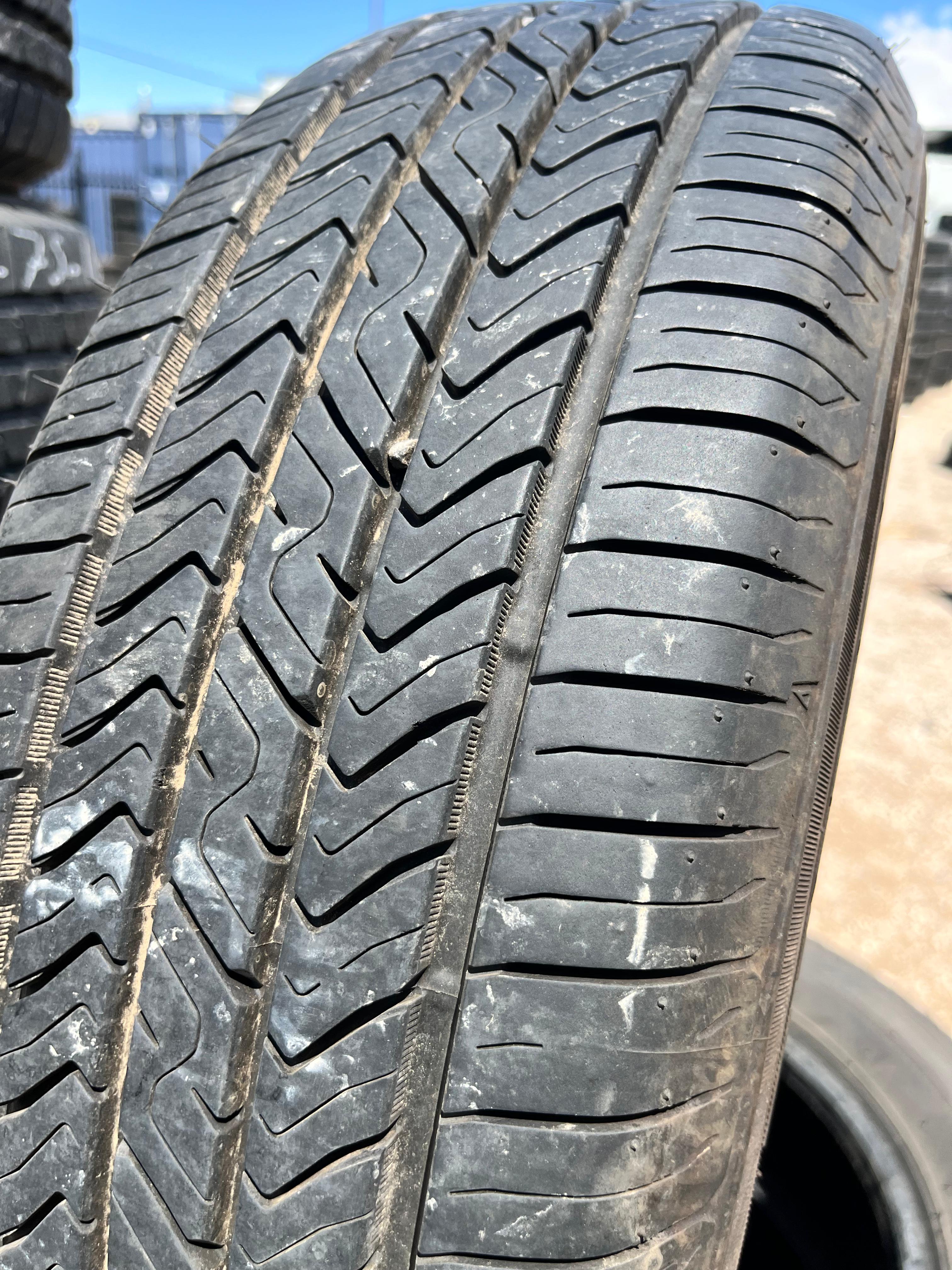 205/65R16 Pair (2 Used Tires) Toyo Extensa II