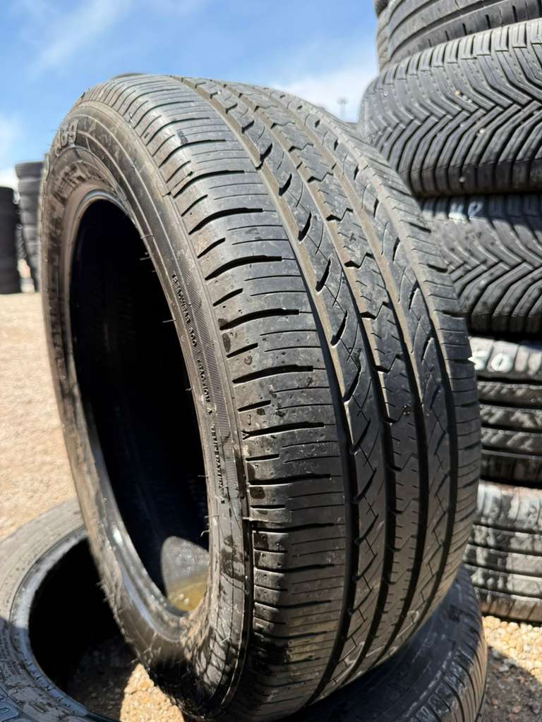 235/55R19 Pair (2 Used Tires) Toyo Open Country A39