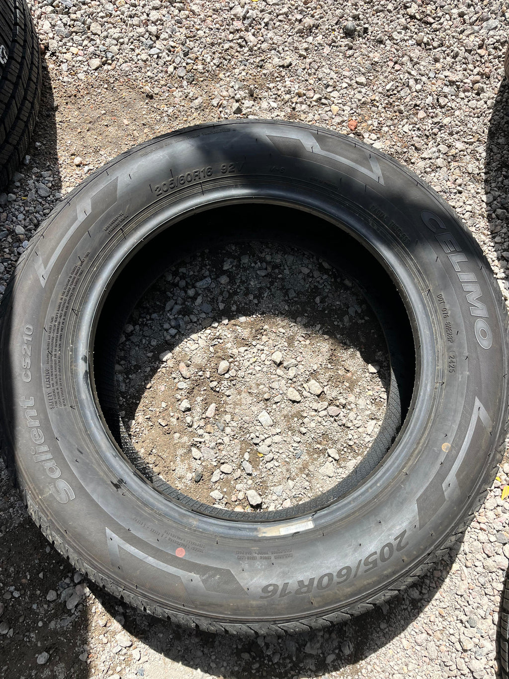 205/60R16 Pair (2 Used Tires) Celimo Salient CS210
