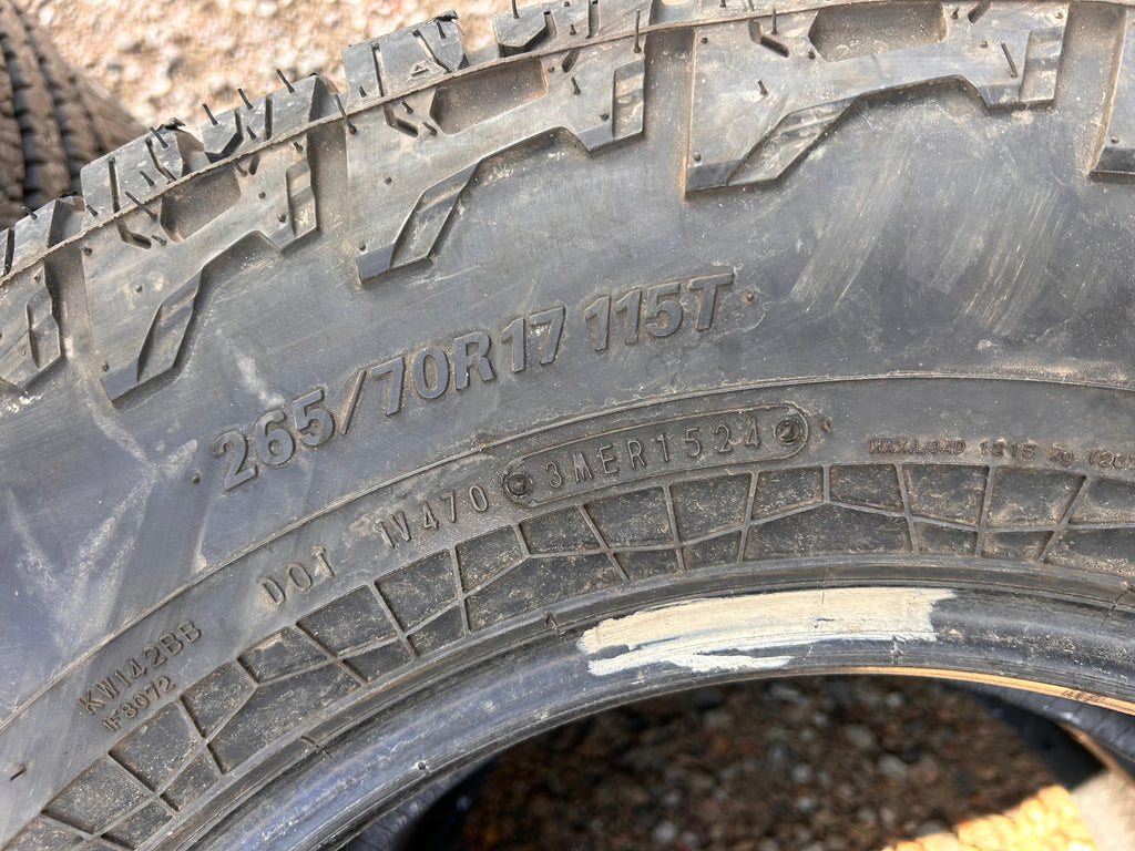 265/70R17 Pair (2 Used Tires) Falken Wildpeak AT4W