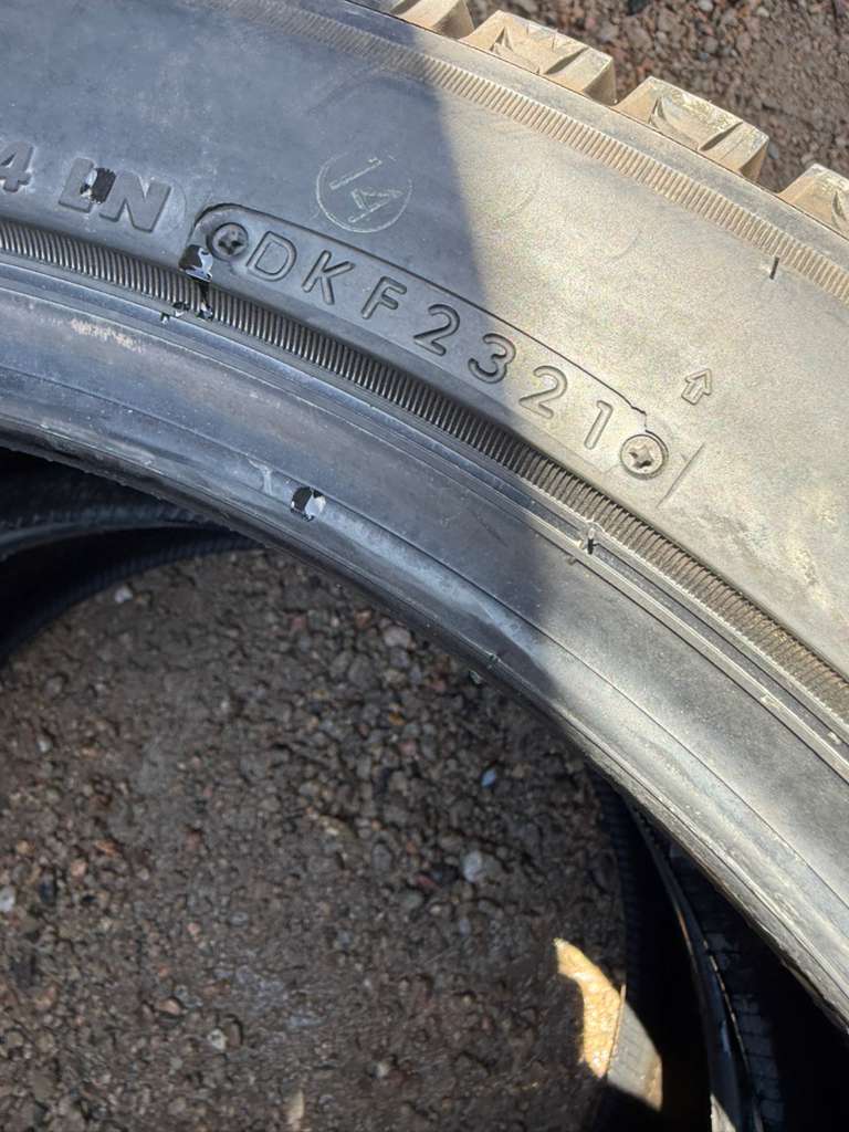 245/45R19 Pair (2 Used Tires) Bridgestone Blizzak WS90