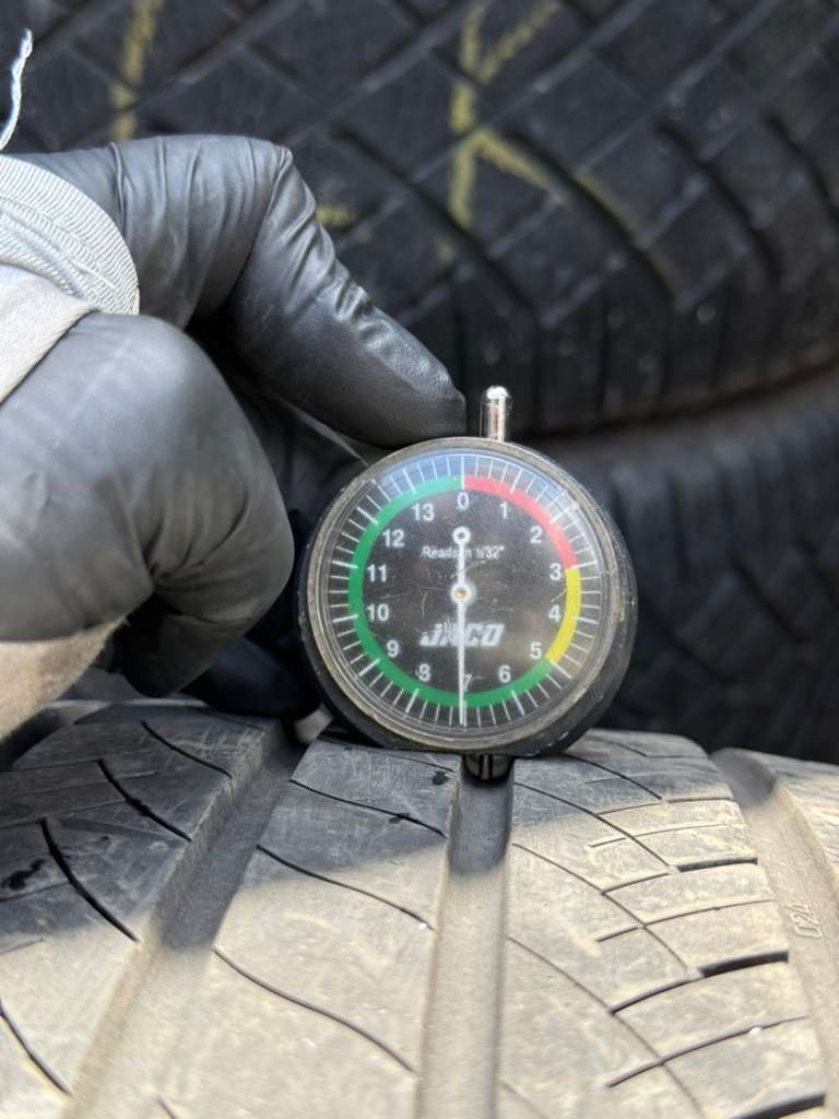 245/45R19 Pair (2 Used Tires) Westlake SA-07