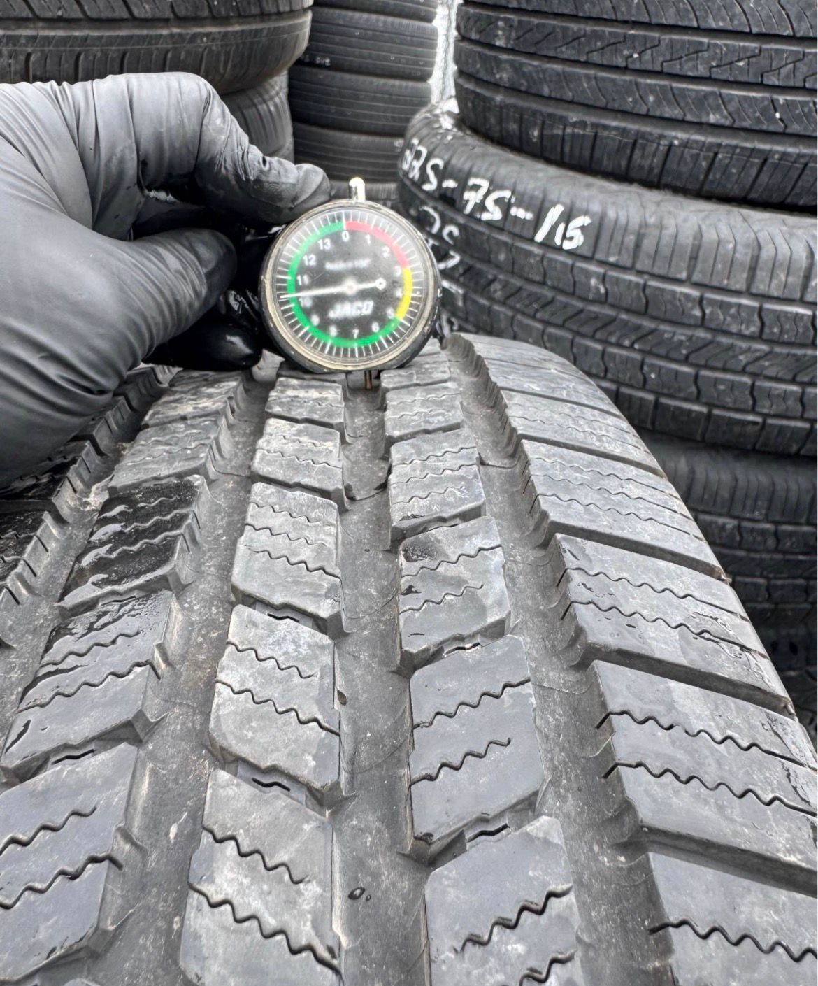 LT225/75R16 Set (6 Used Tires) Michelin LTX II