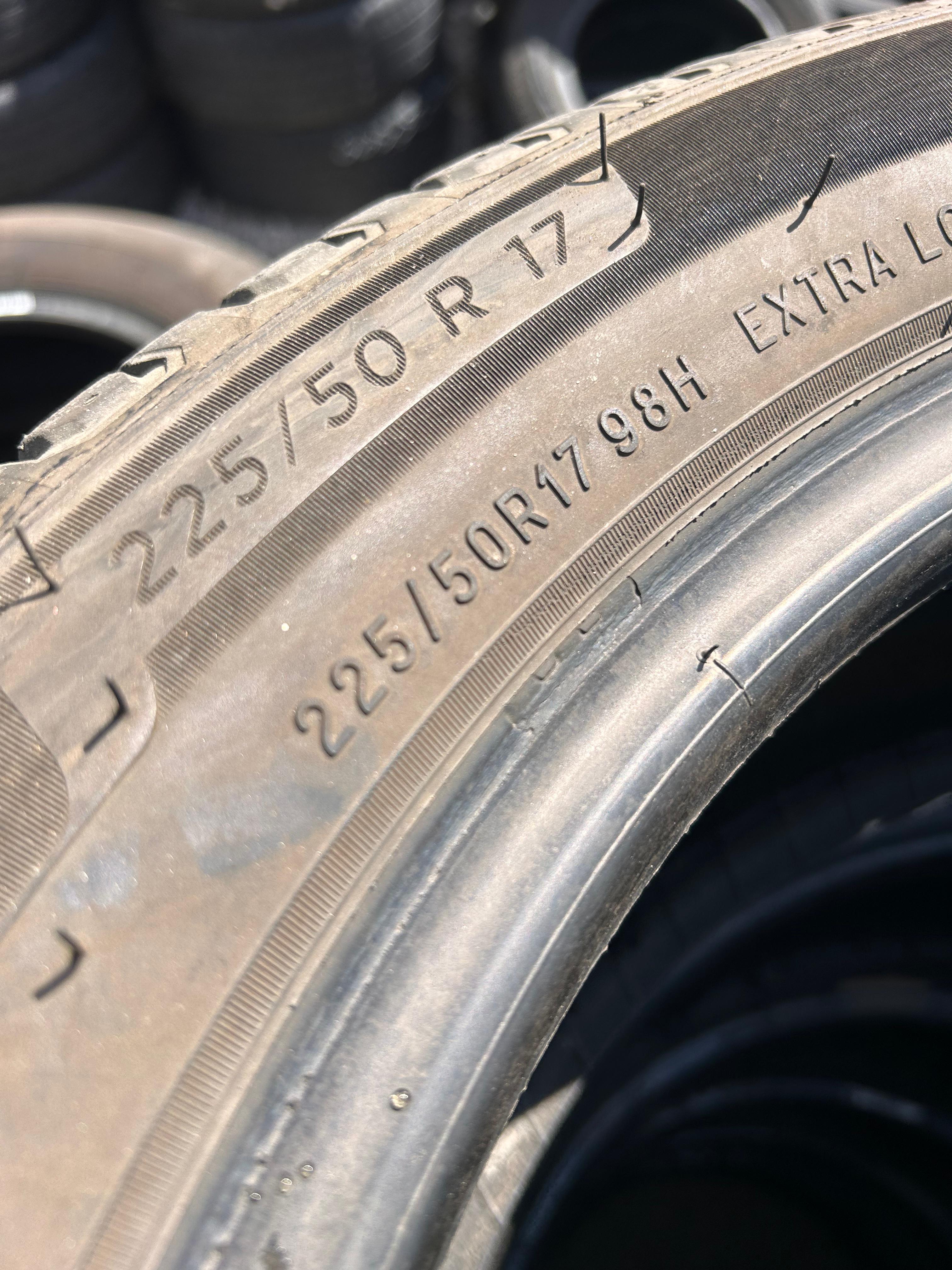 225/50R17 Set (4 Used Tires) Michelin Defender2
