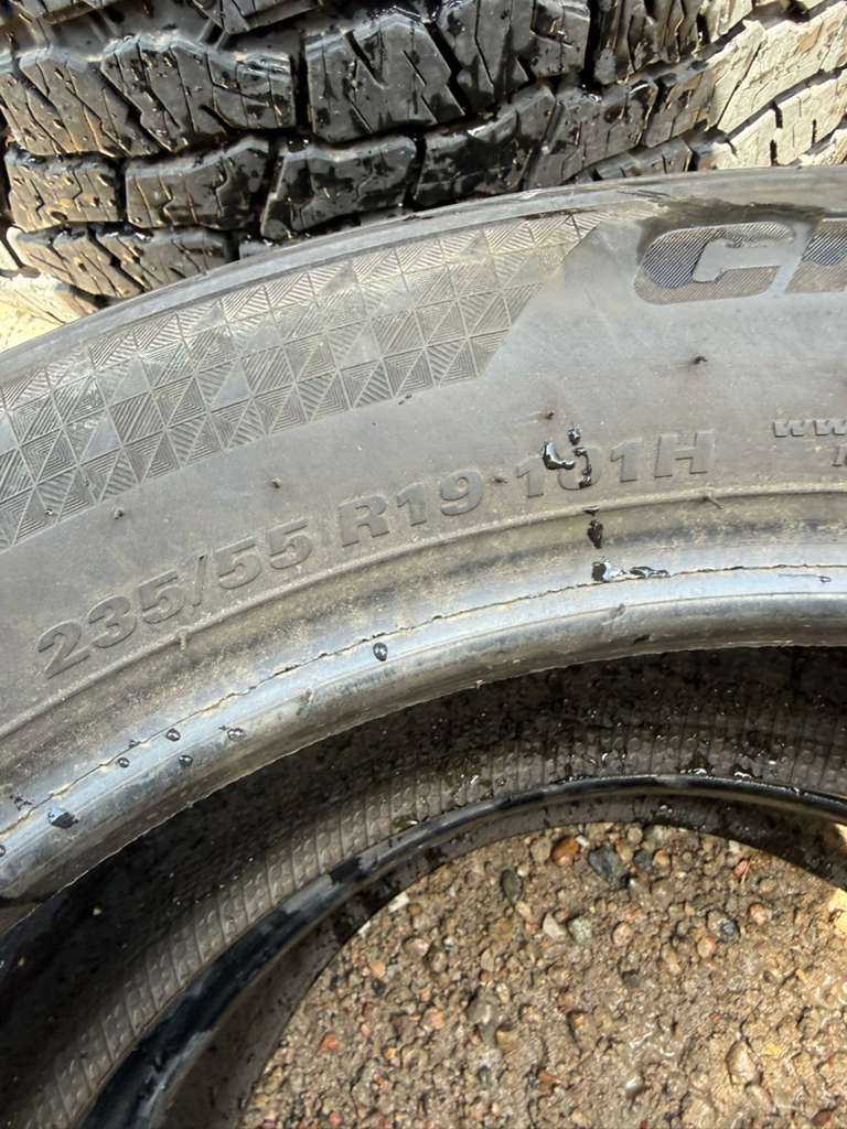 235/55R19 Pair (2 Used Tires) Kumho Crugen HP71