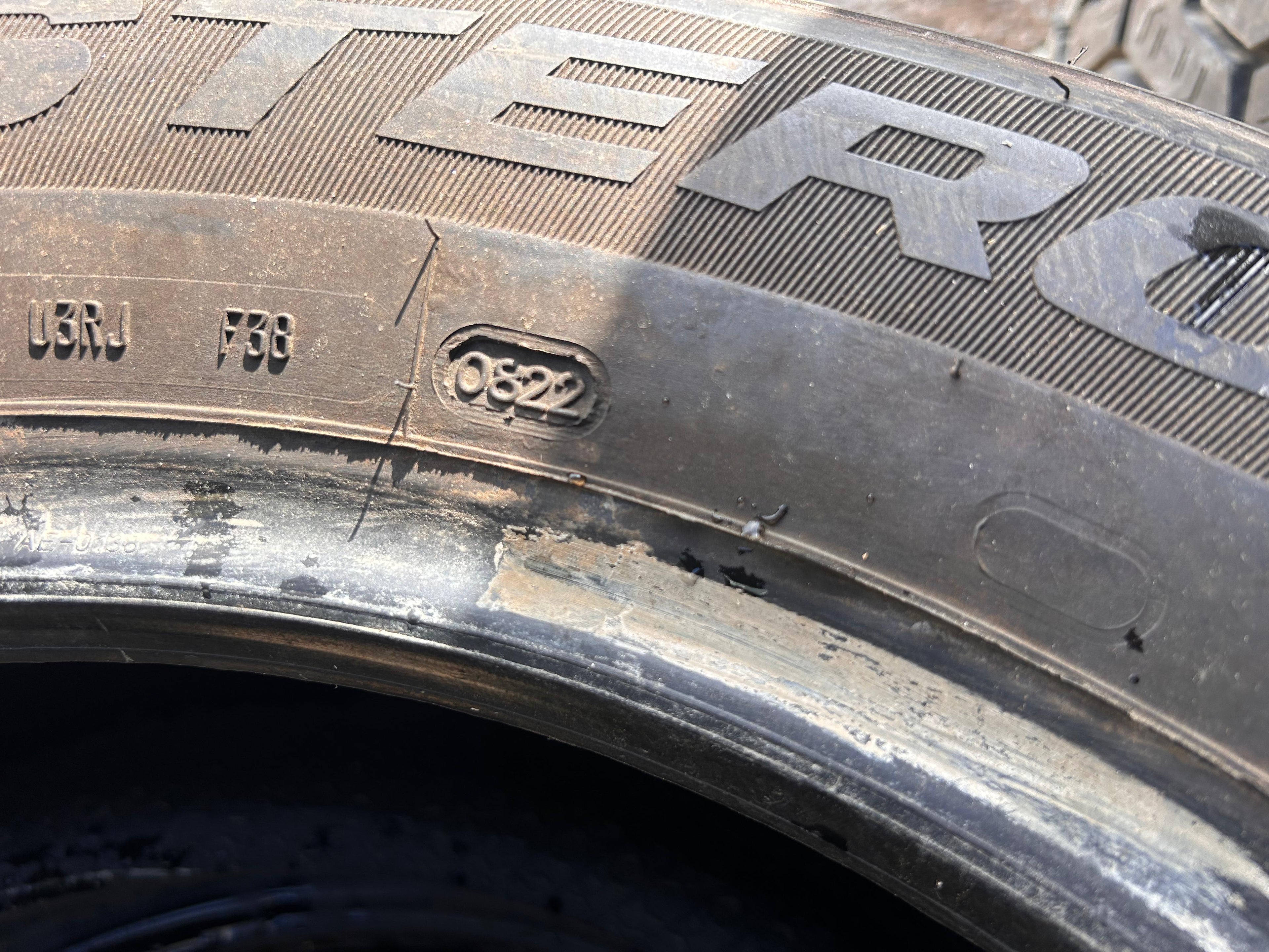 235/60R17 Pair (2 Used Tires) Mastercraft Stratus AS