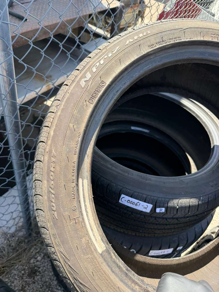 205/50R17 Pair (2 Used Tires) Nexen Npriz