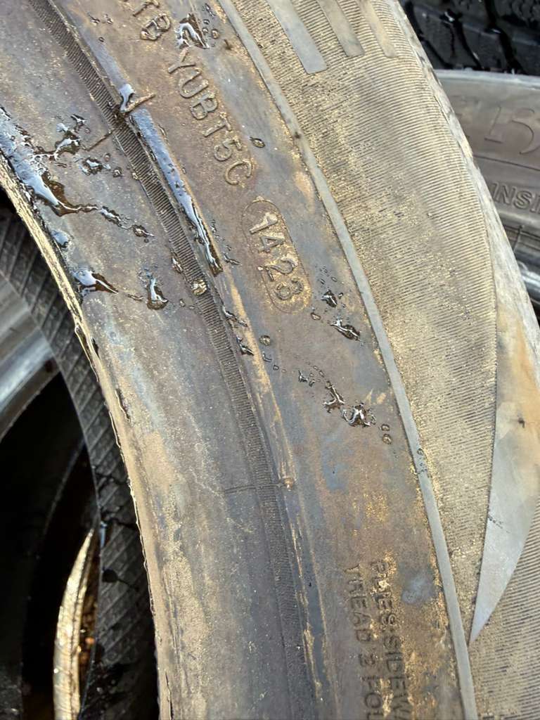 235/55R19 Pair (2 Used Tires) Lionhart  LH-Five