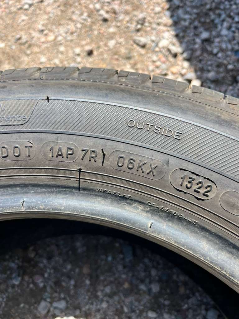 205/60R16 Set (4 Used Tires) MICHELIN X-Tour