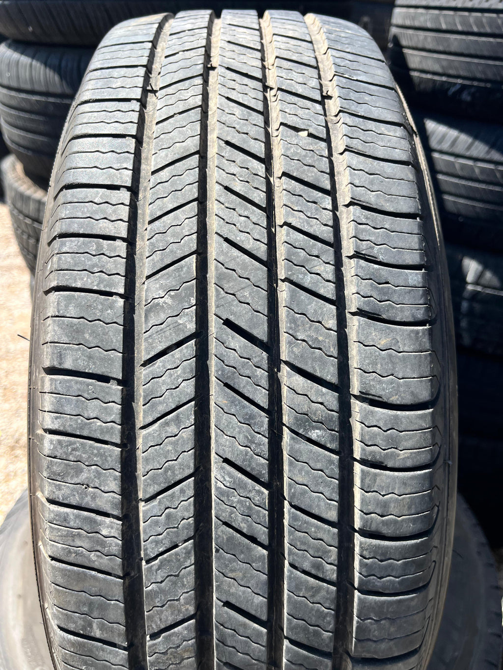 205/60R16 Set (4 Used Tires) Michelin X-Tour