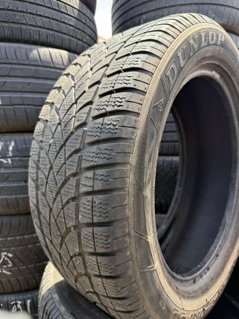 265/50R19 (3 Used Tires) Dunlop SP Winter Sport 3D