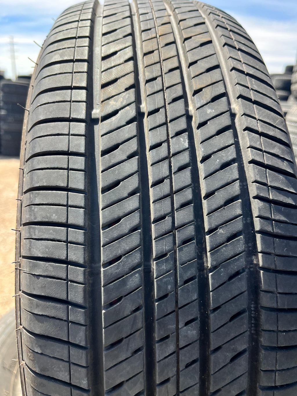 205/60R16 Pair (2 Used Tires) Bridgestone