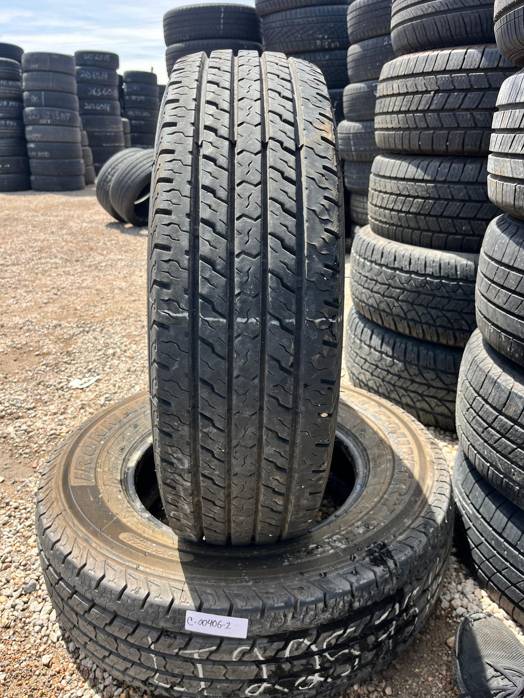 LT225/75R16 Pair (2 Used Tires) Ironman All Country