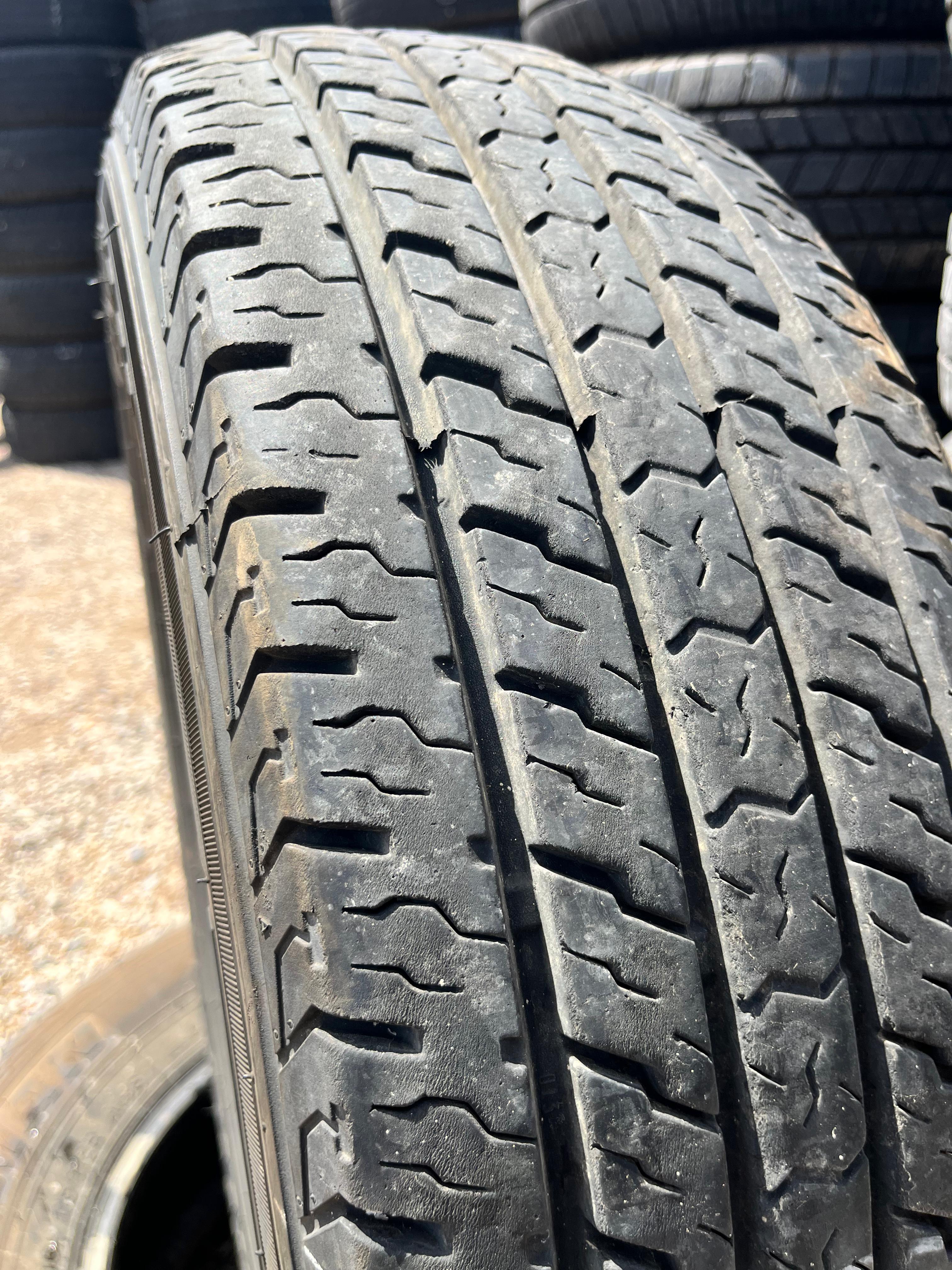 LT225/75R16 Pair (2 Used Tires) Ironman All Country