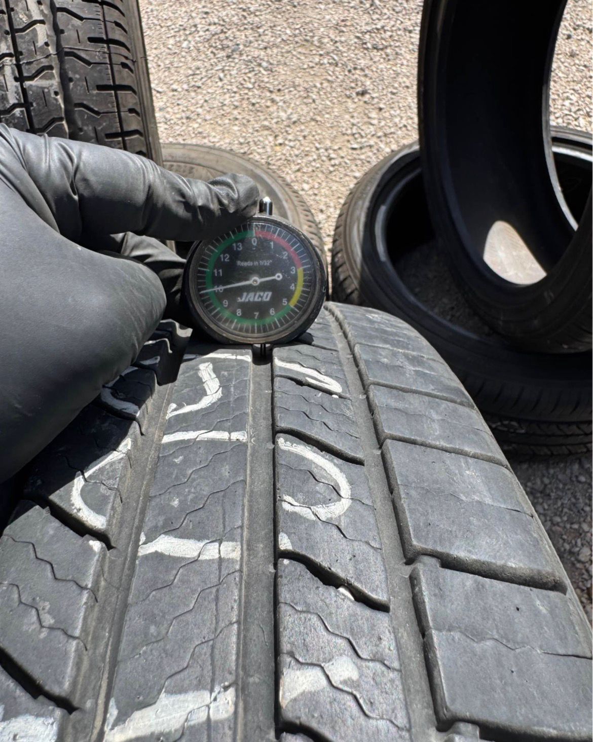 215/60R16 Pair (2 Used Tires) Michelin Defender