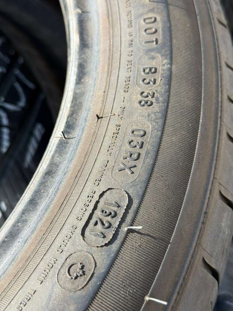215/50R17 (3 Used Tires) Michelin Energy Saver