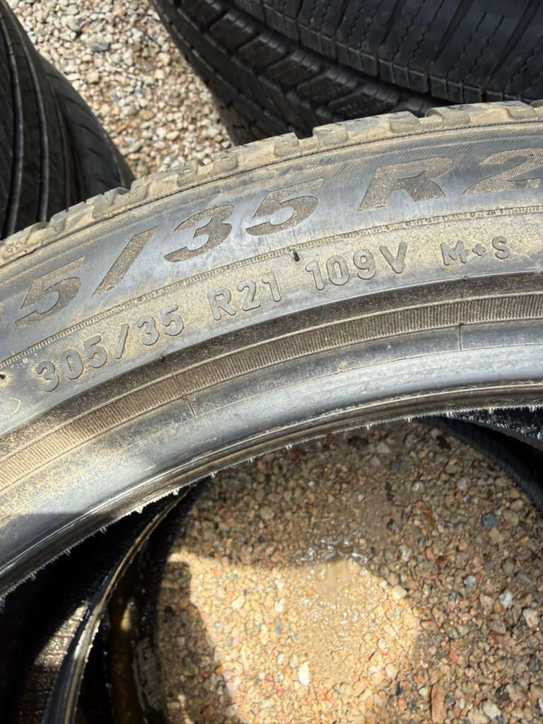305/35R21 Pair (2 Used Tires) Pirelli Scorpion Winter