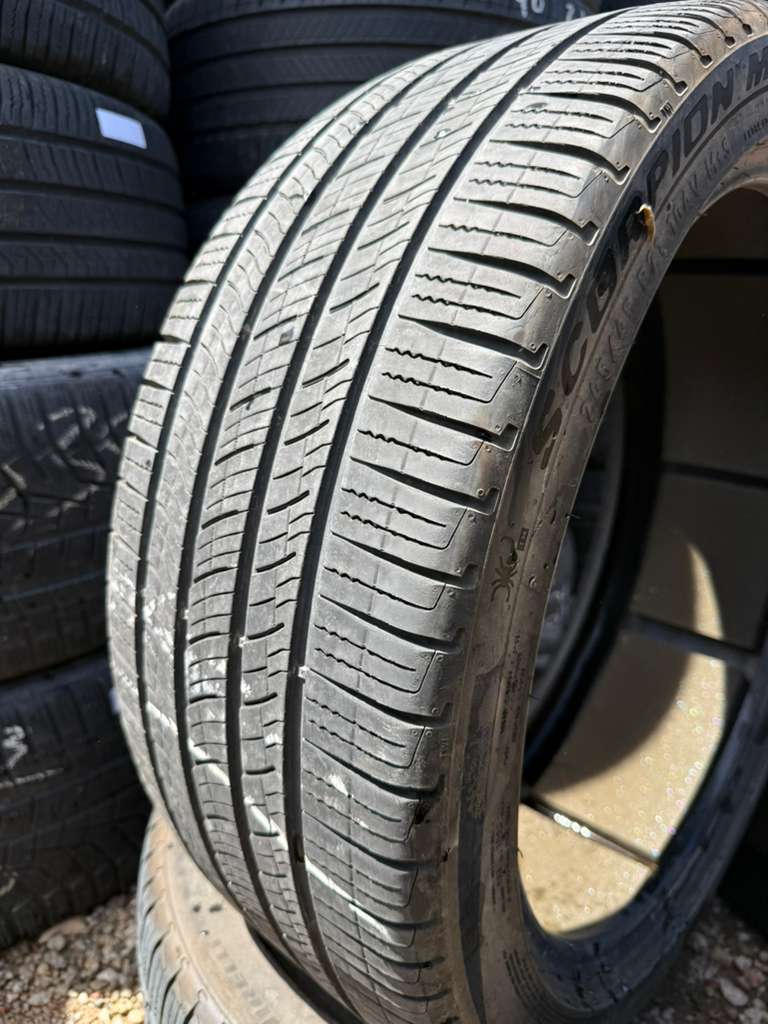 245/45R21 Pair (2 Used Tires) Pirelli Scorpion MS