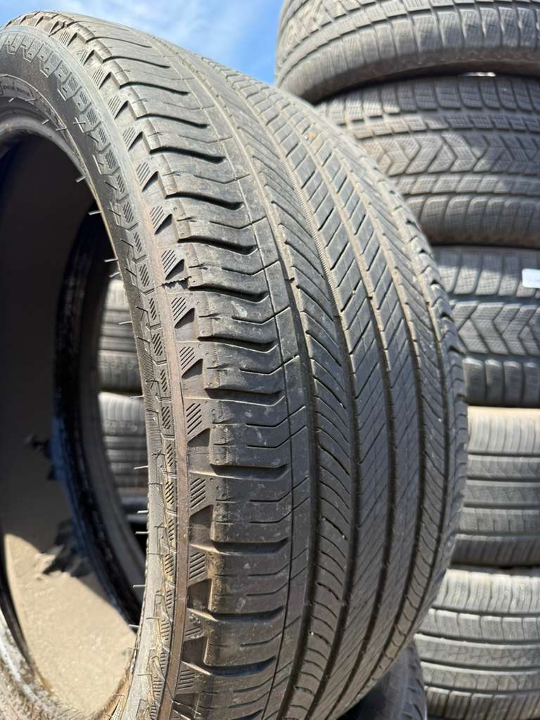 285/40R23 Set (4 Used Tires) Michelin Primacy All Season