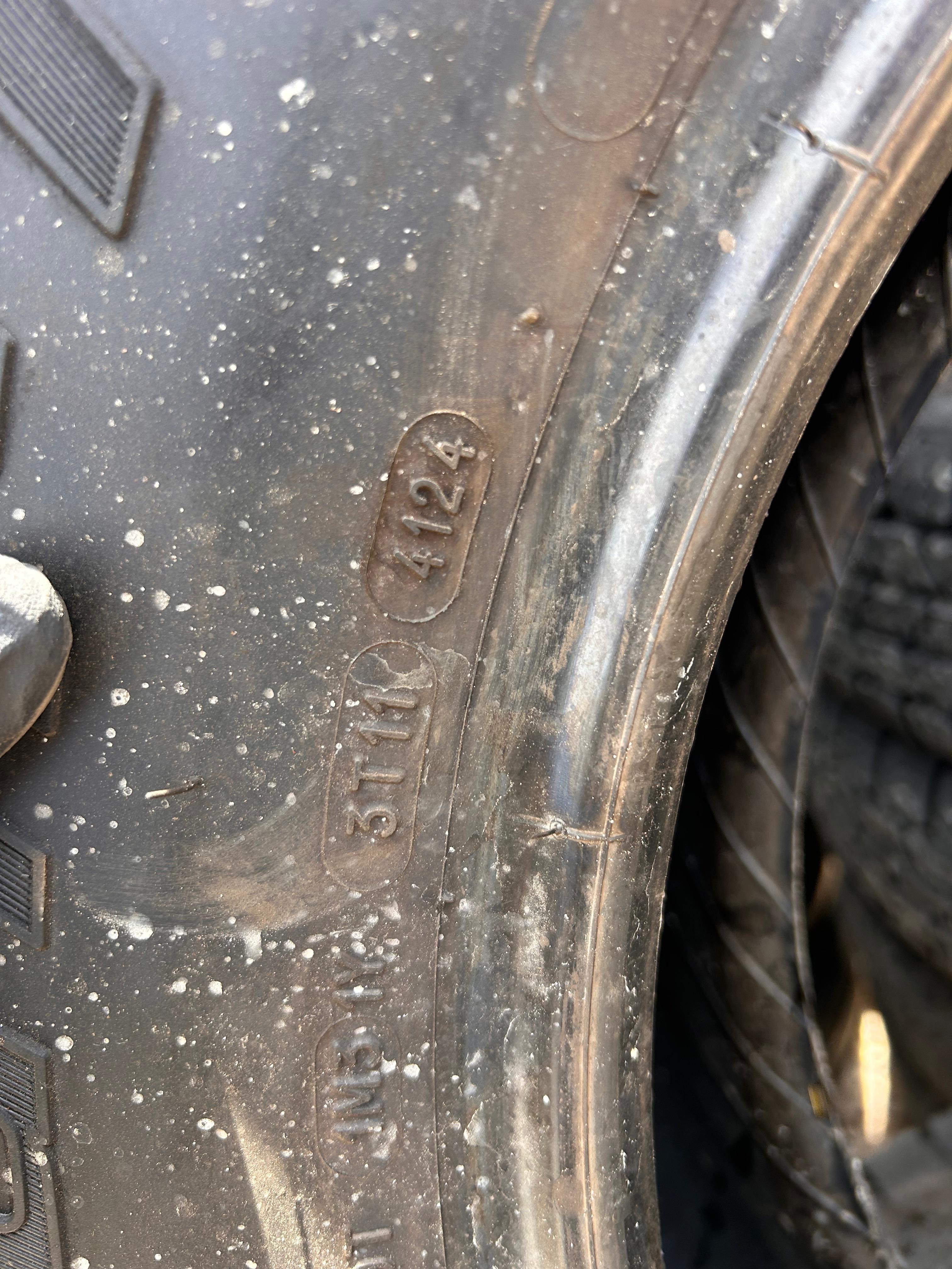 265/70R17 Set (4 Used Tires) Bfgoodrich Trail Terrain T/A