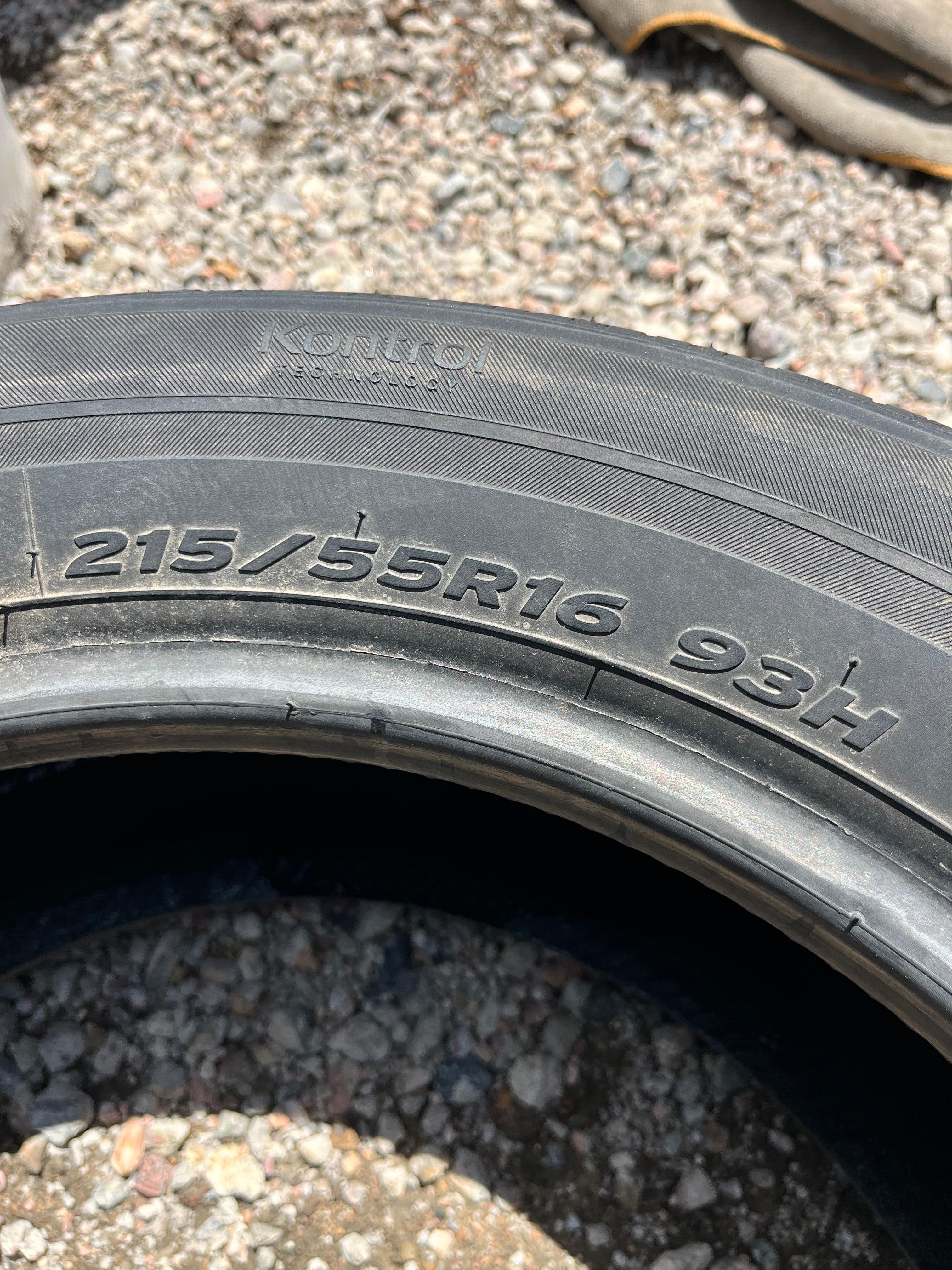215/60R16 Pair (2 Used Tires) Hankook Kynergy GT