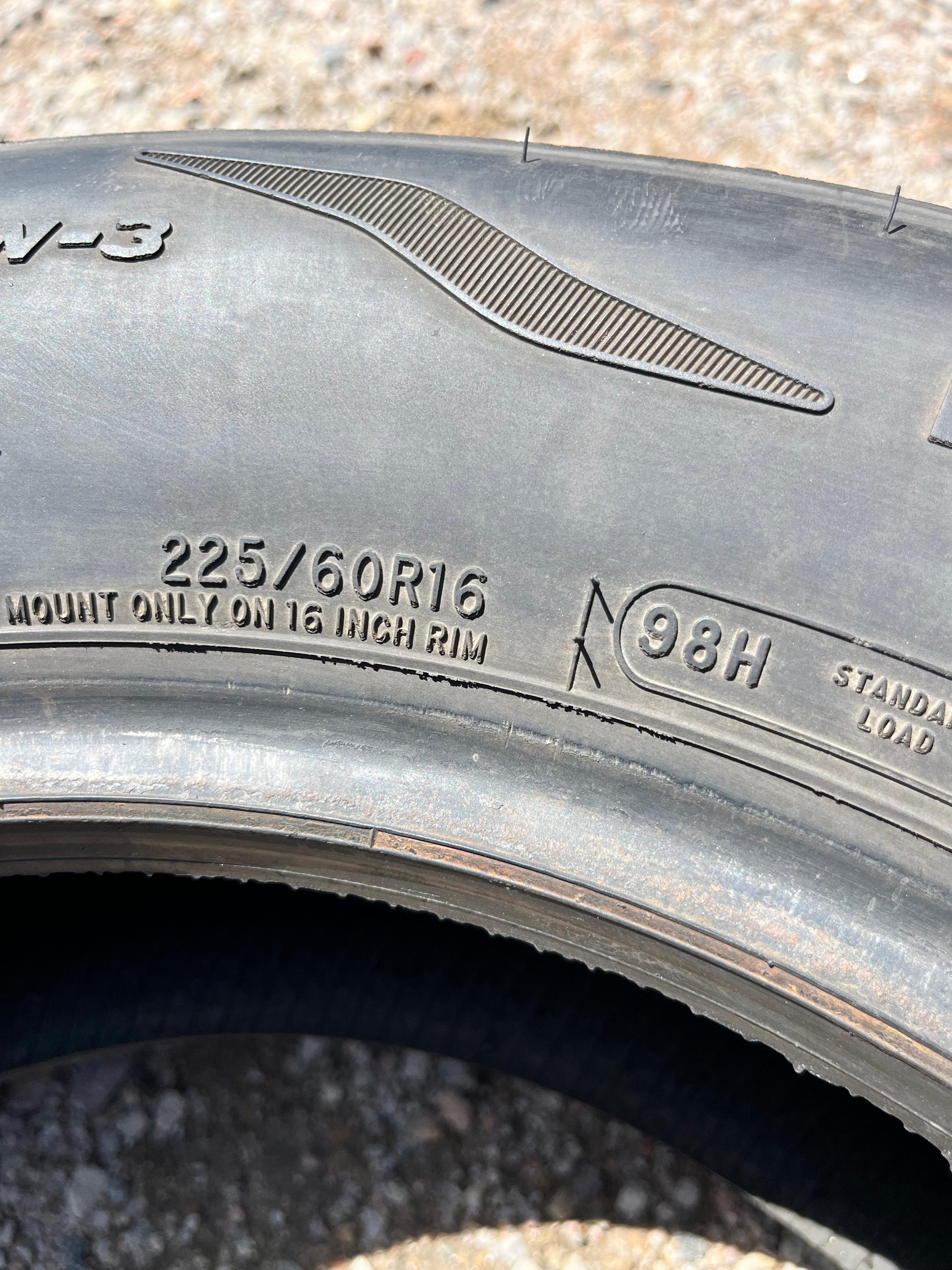 225/60R16 Pair (2 Used Tires) Dean Tires Touring