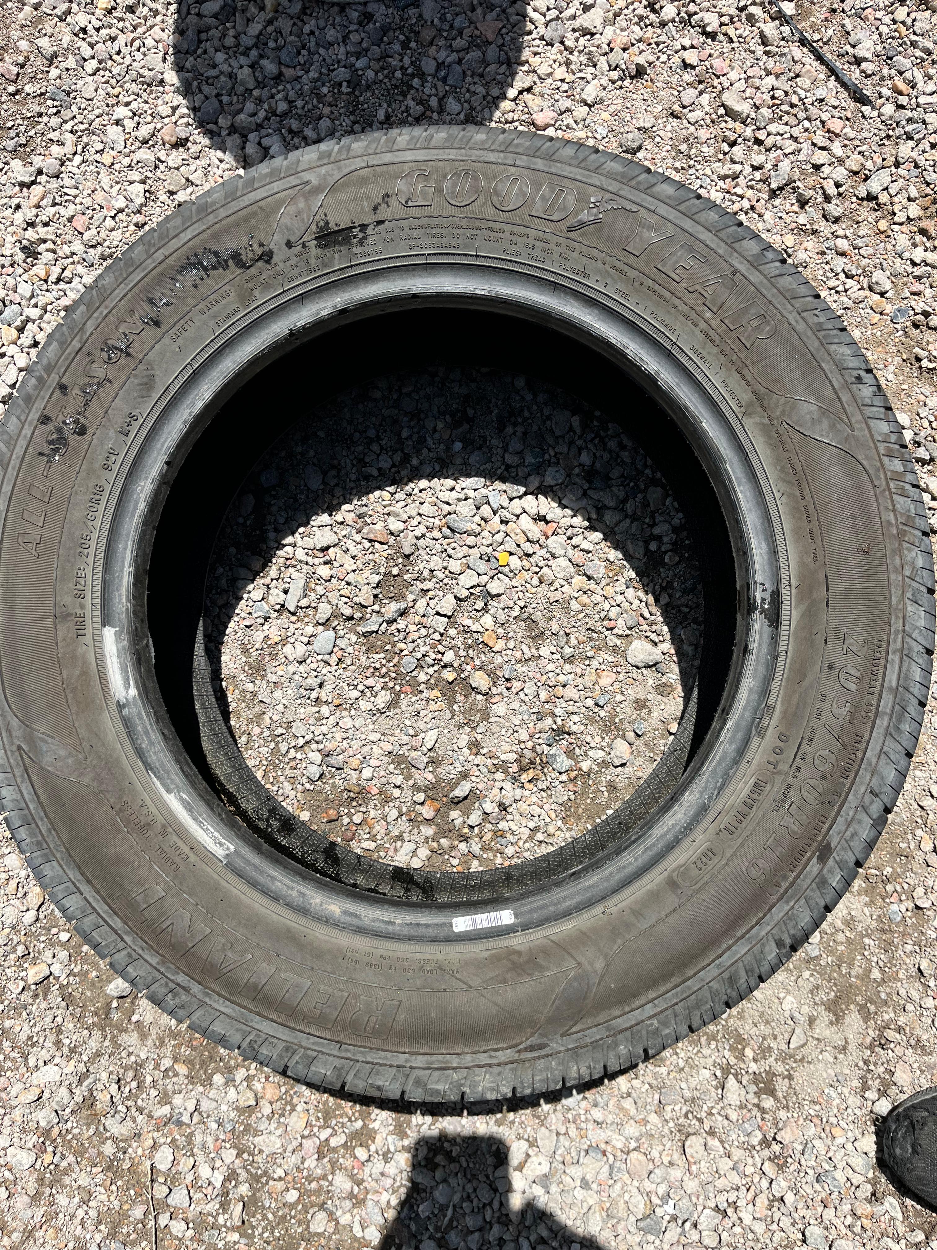 205/60R16 Pair (2 Used Tires) Goodyear Reliant