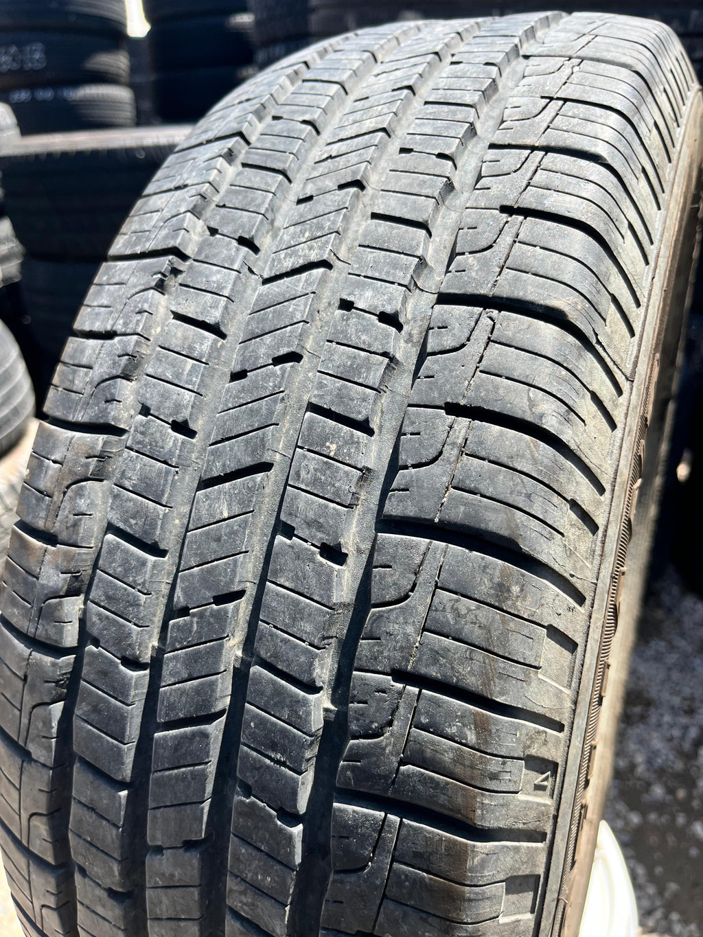 205/60R16 Pair (2 Used Tires) Goodyear Reliant