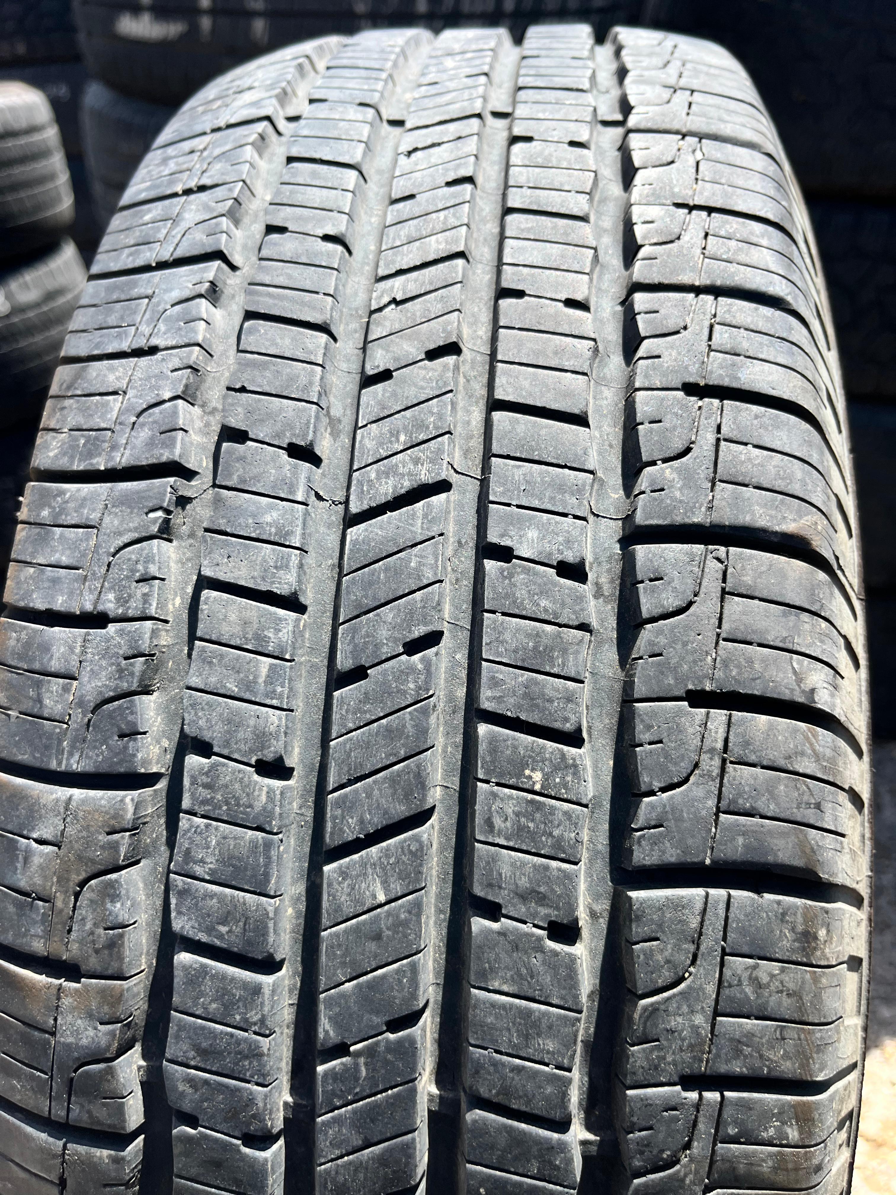 205/60R16 Pair (2 Used Tires) Goodyear Reliant