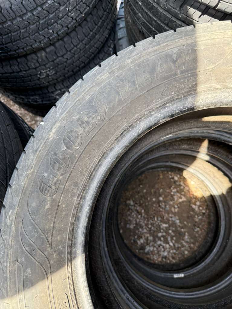225/60R17 Set (4 Used Tires) Goodyear Assurance Weatheready