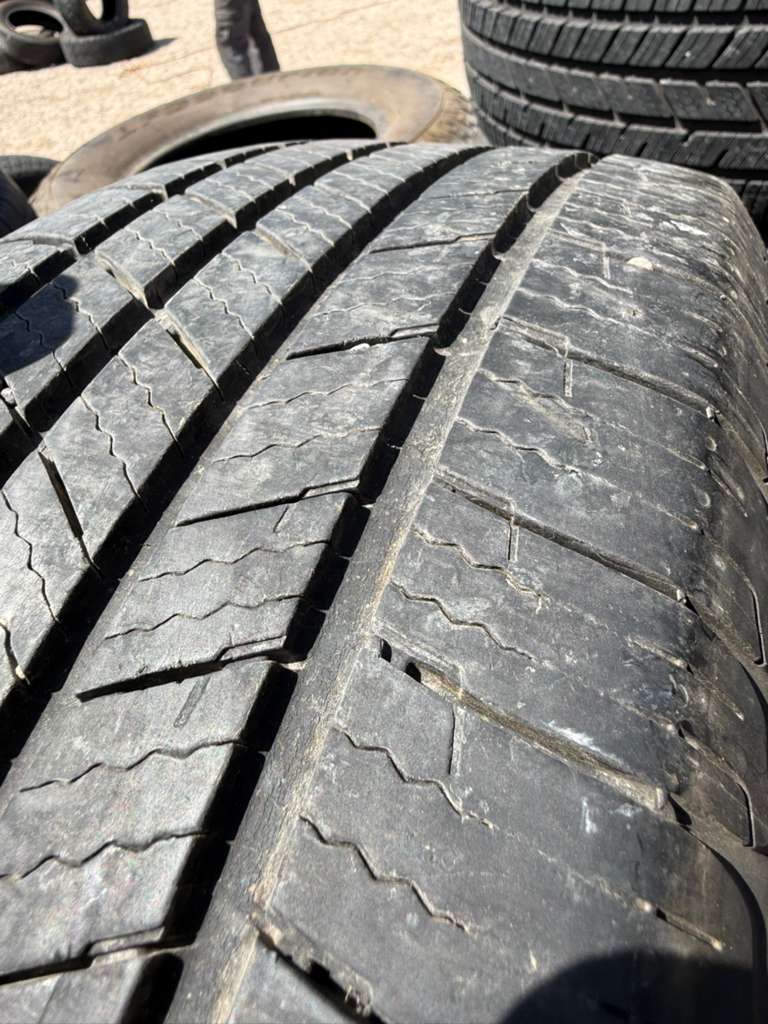 225/65R17 Set (4 Used Tires) Michelin Defender T+H