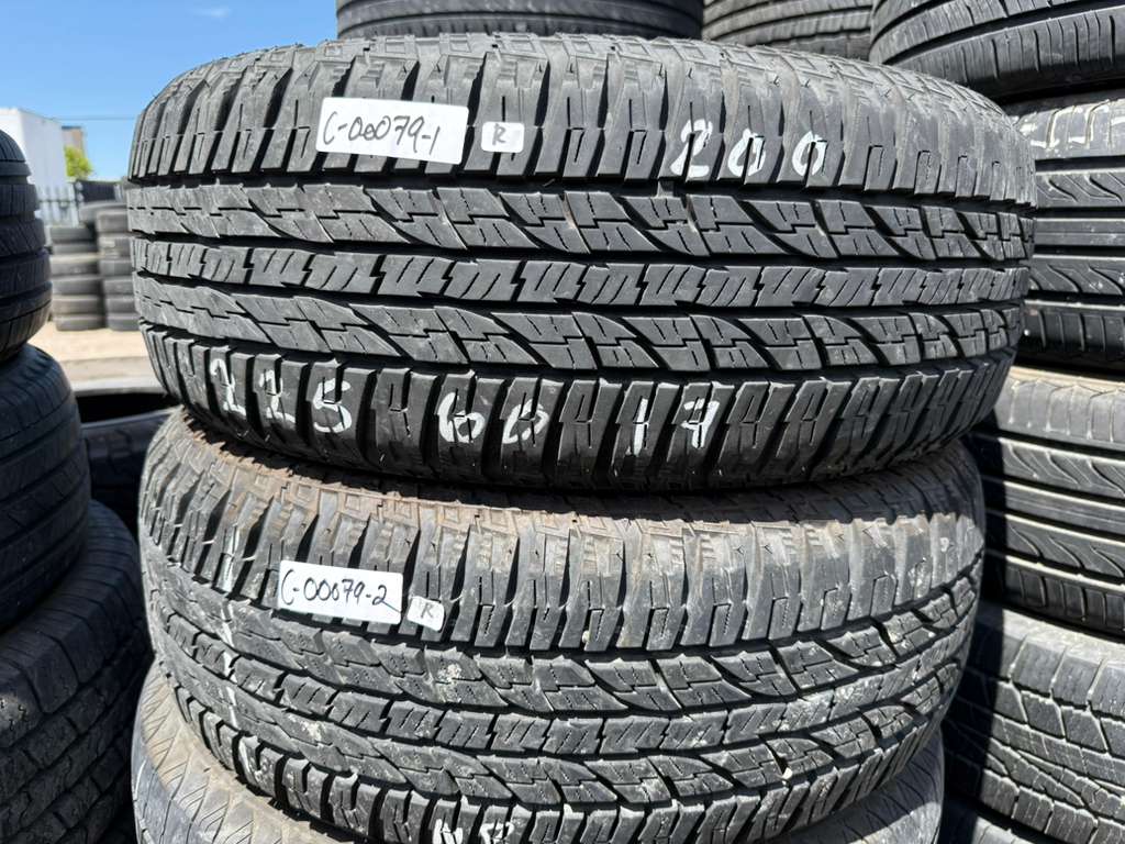 225/60R17 Pair (2 Used Tires)Yokohama Geloandar AT