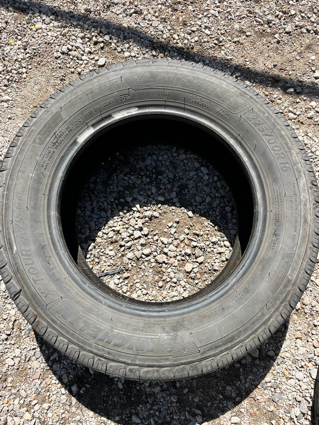 225/60R16 Set (4 Used Tires) MICHELIN X-Tour