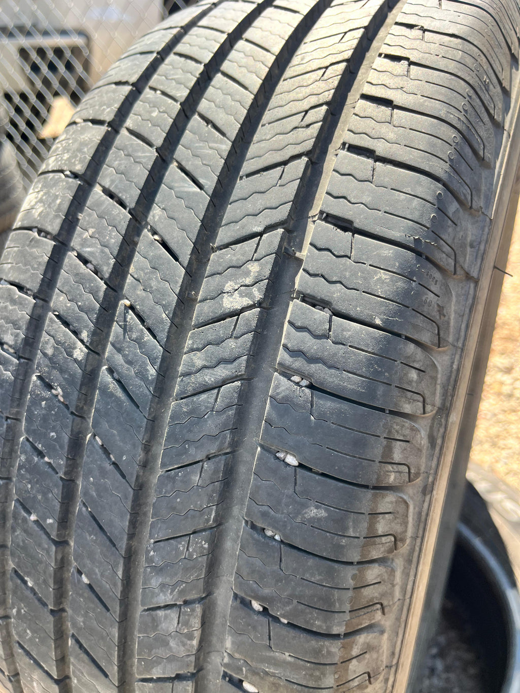 225/60R16 Set (4 Used Tires) MICHELIN X-Tour