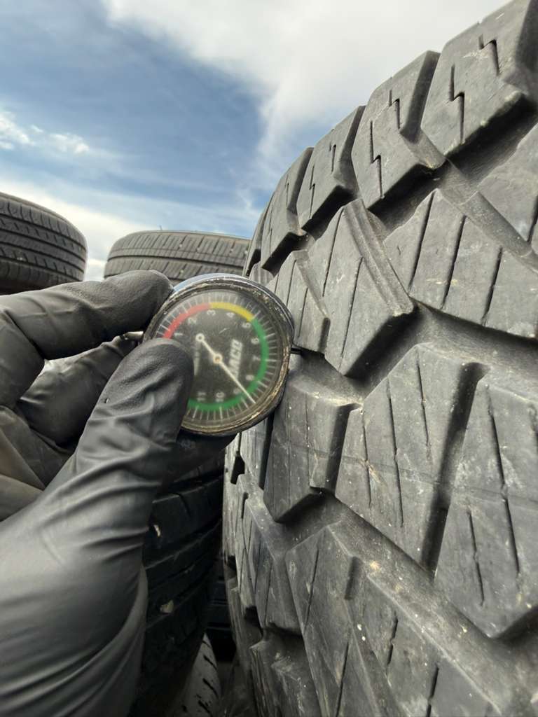 225/60R17 Pair (2 Used Tires)Pathfinder All Terrain