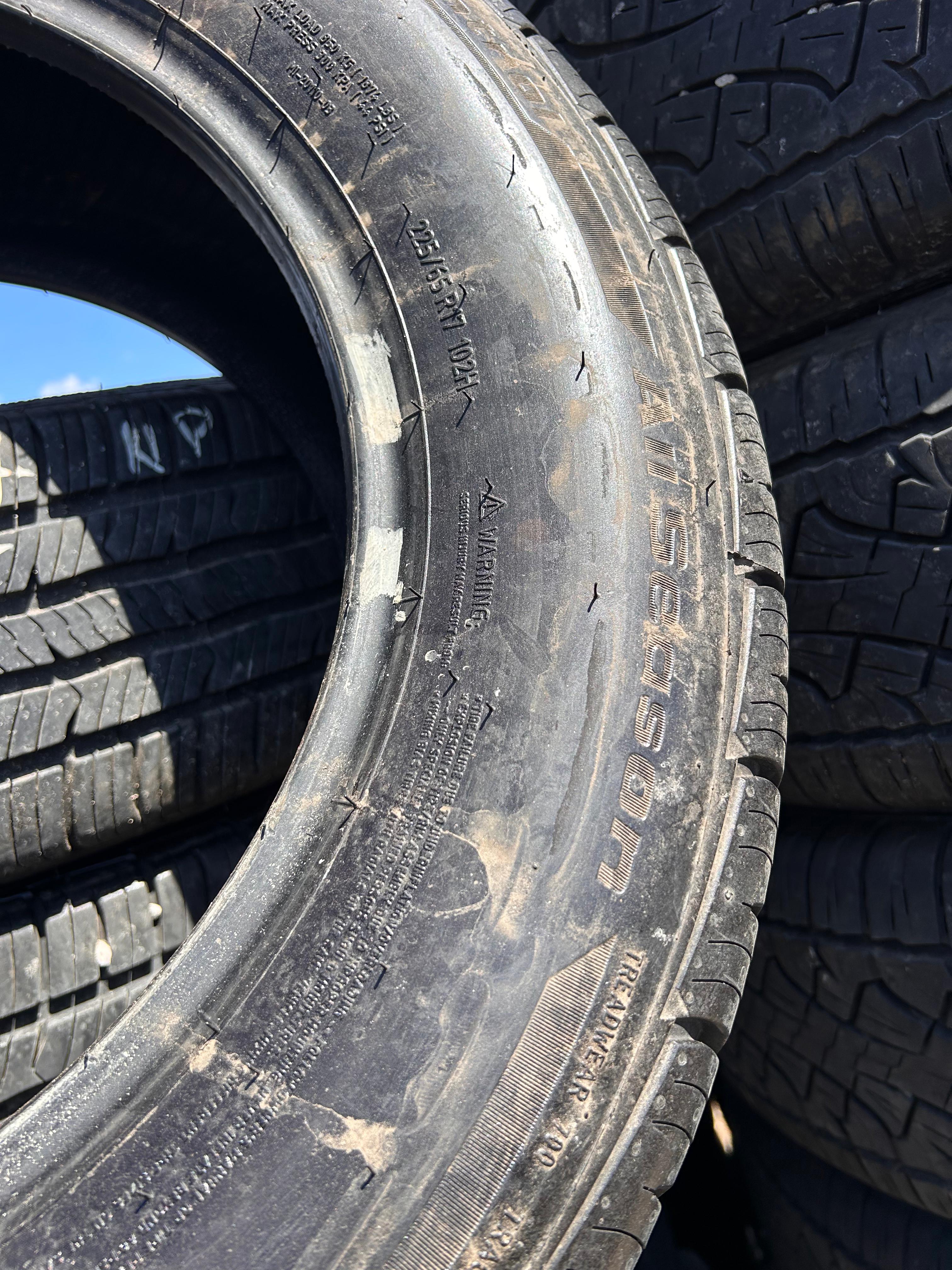 225/65R17  Set (4 Used Tires) Bfgoodrich Advantage Control