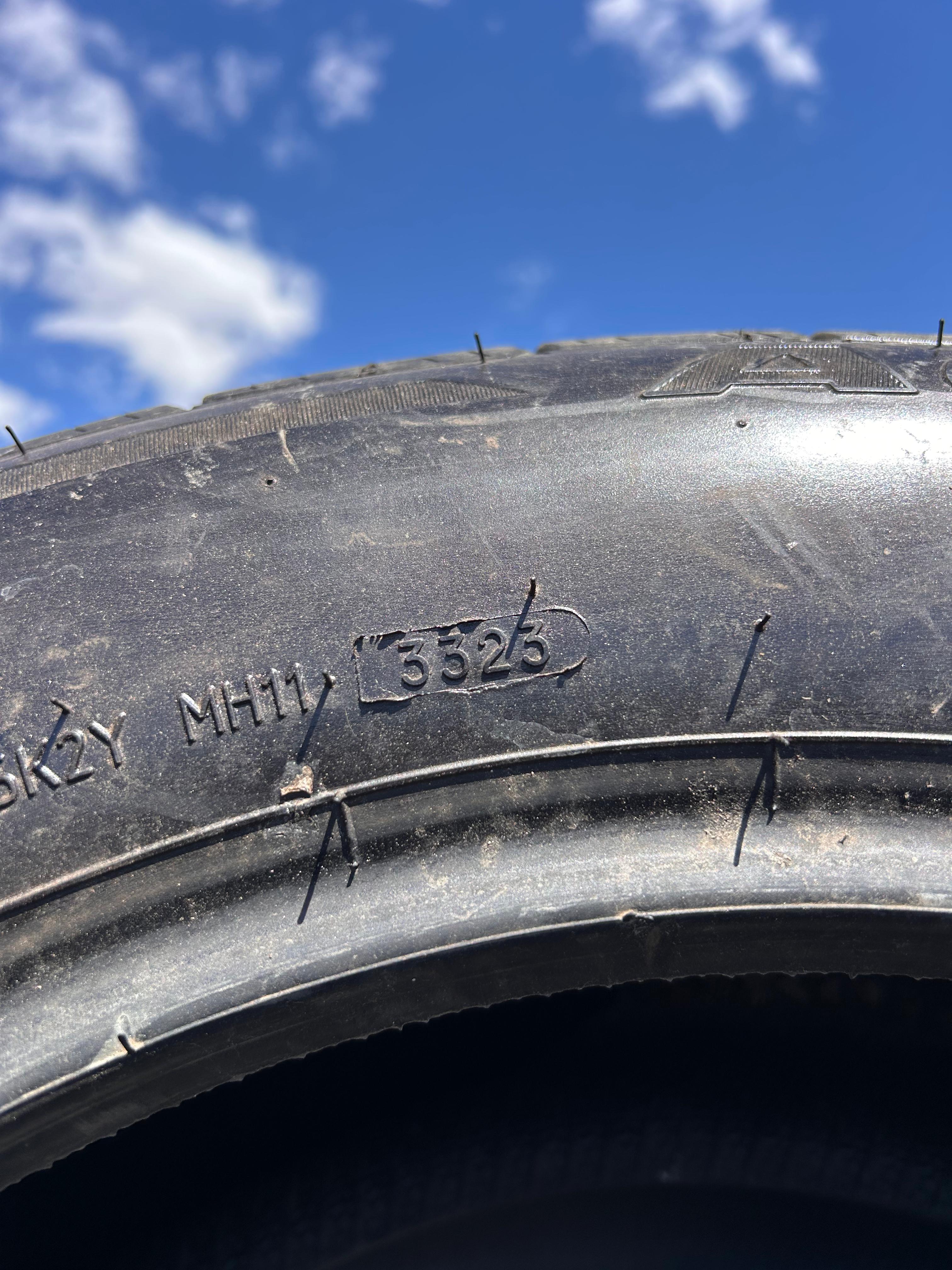 225/65R17  Set (4 Used Tires) Bfgoodrich Advantage Control