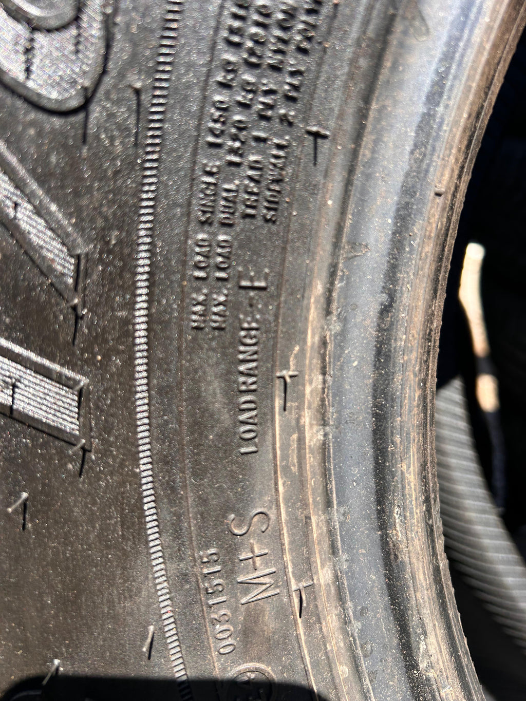 LT285/70R17  Pair (2 Used Tires) Hercules Terratrac TG