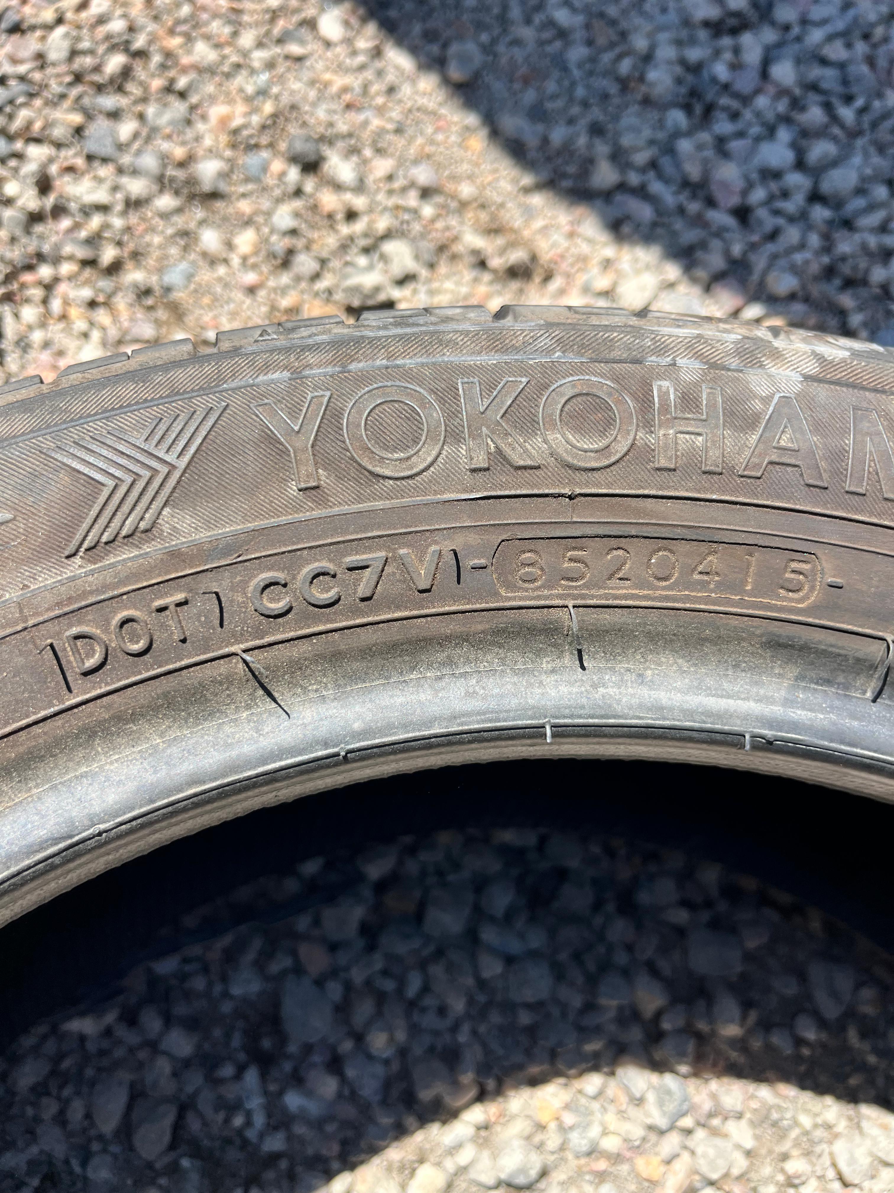 185/55R16  Set (4 Used Tires) Yokohama Avid Ascend