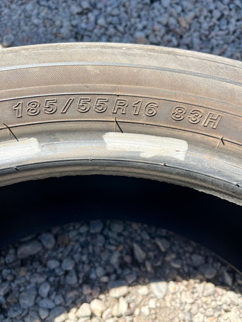185/55R16  Set (4 Used Tires) Yokohama Avid Ascend