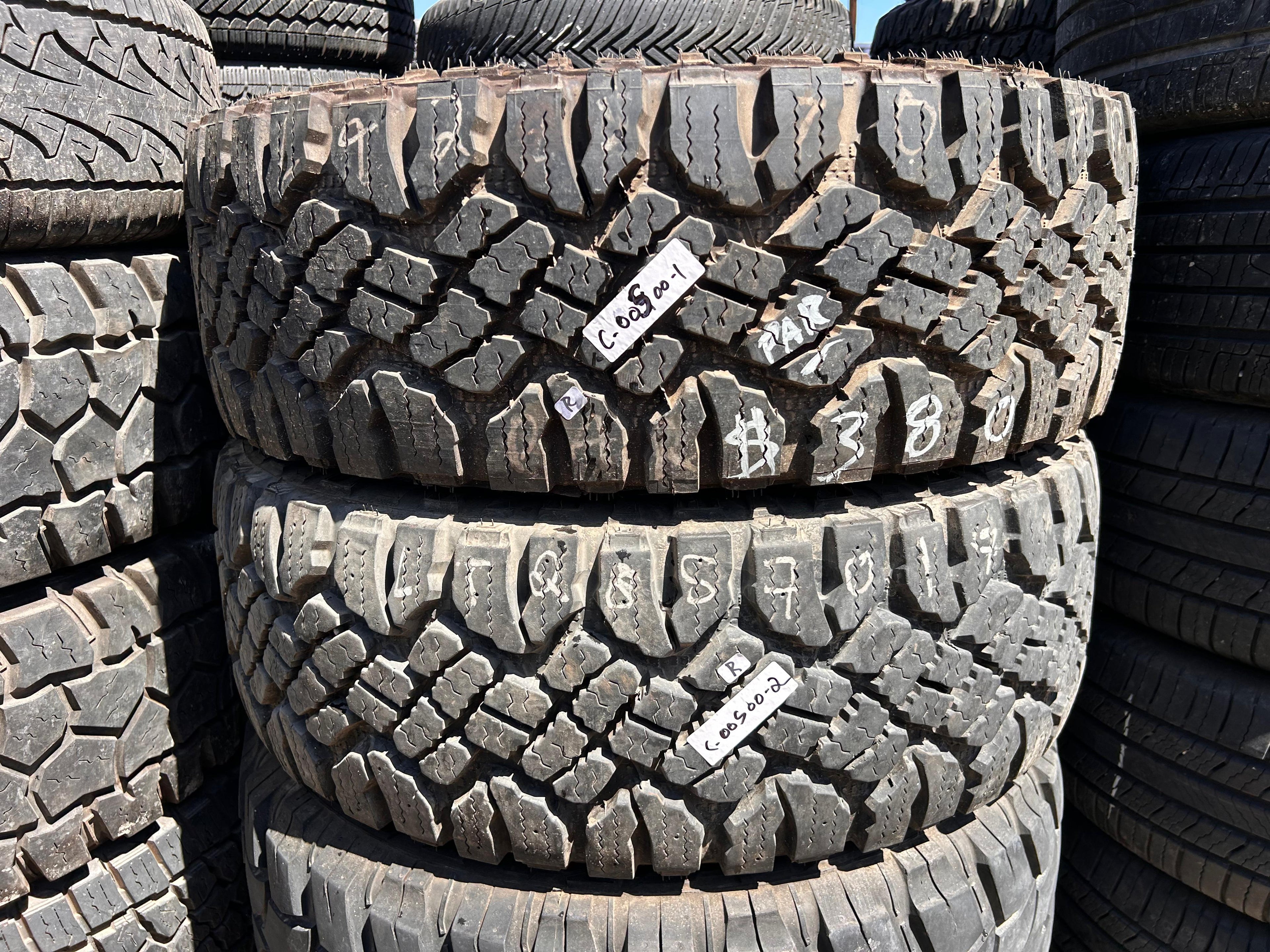 LT285/70R17  Pair (2 Used Tires) Goodyear Wrangler Duratrac