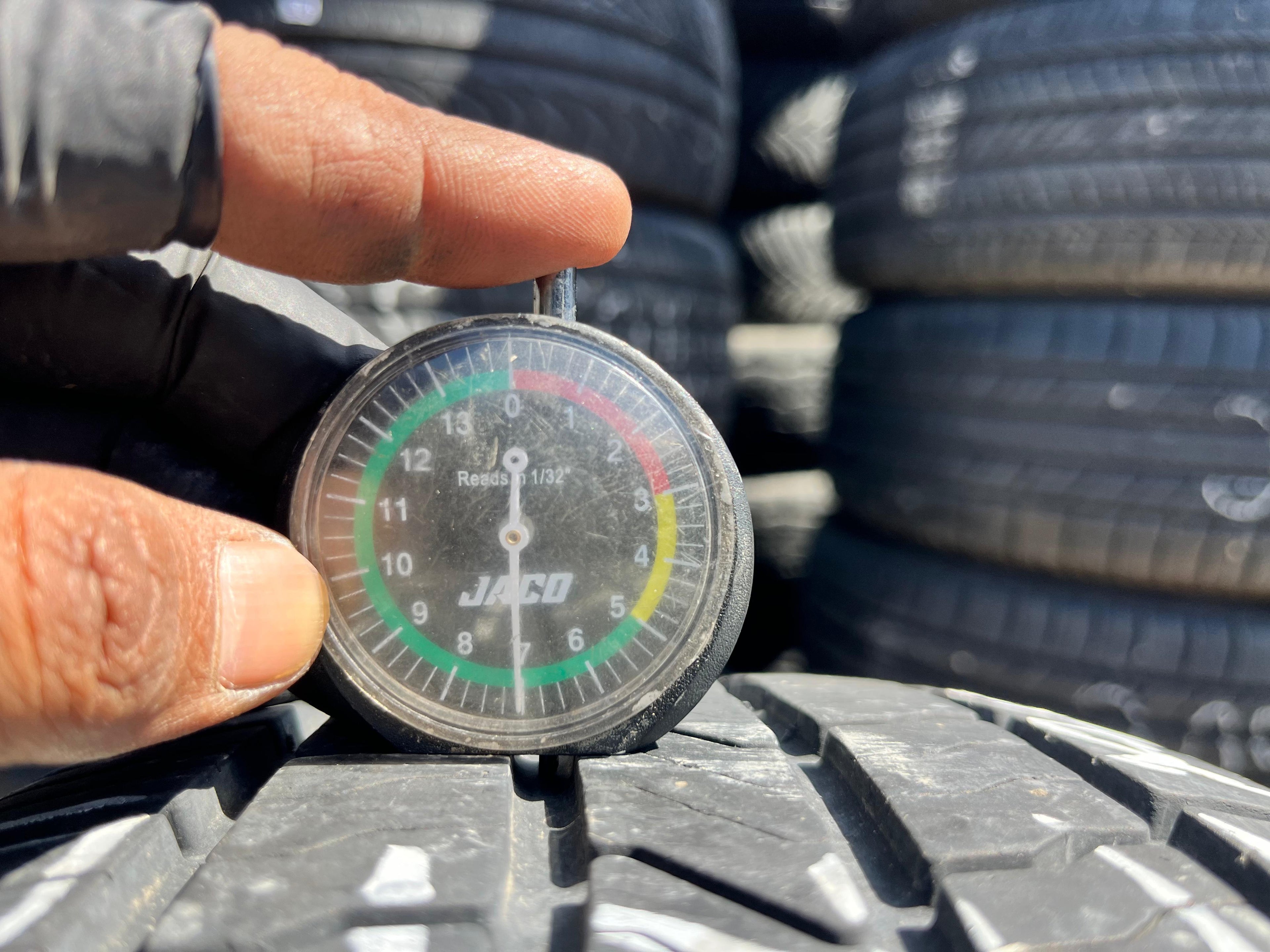 225/75R16 Pair (2 Used Tires) Mastercraft Stratus HT