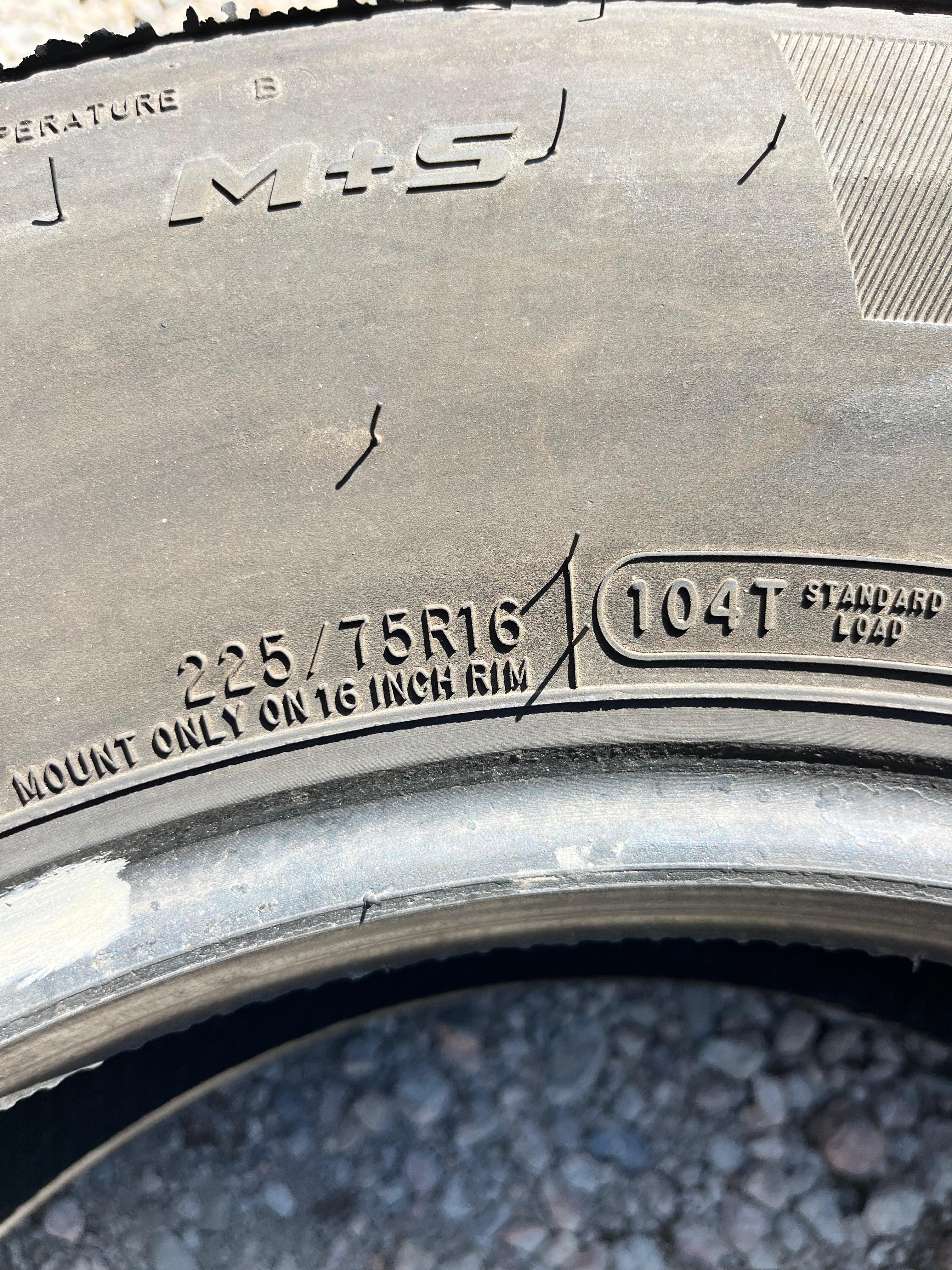 225/75R16 Pair (2 Used Tires) Mastercraft Stratus HT